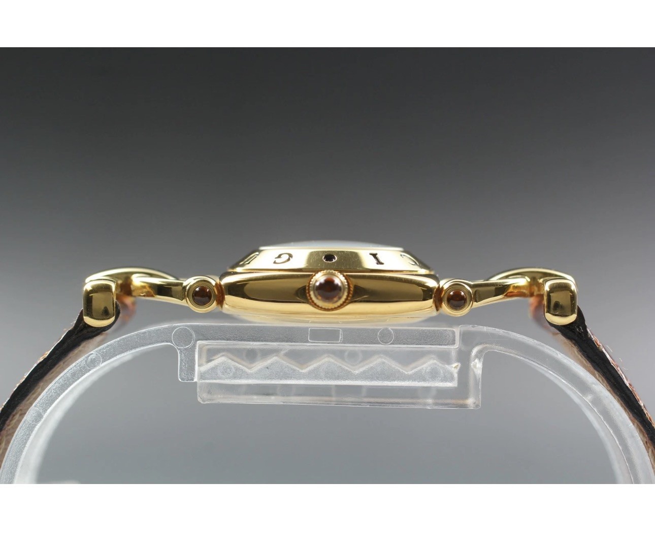 [ Exc+5 w/Case ] Gucci 6300L Gold Square Women’s Quartz Watch