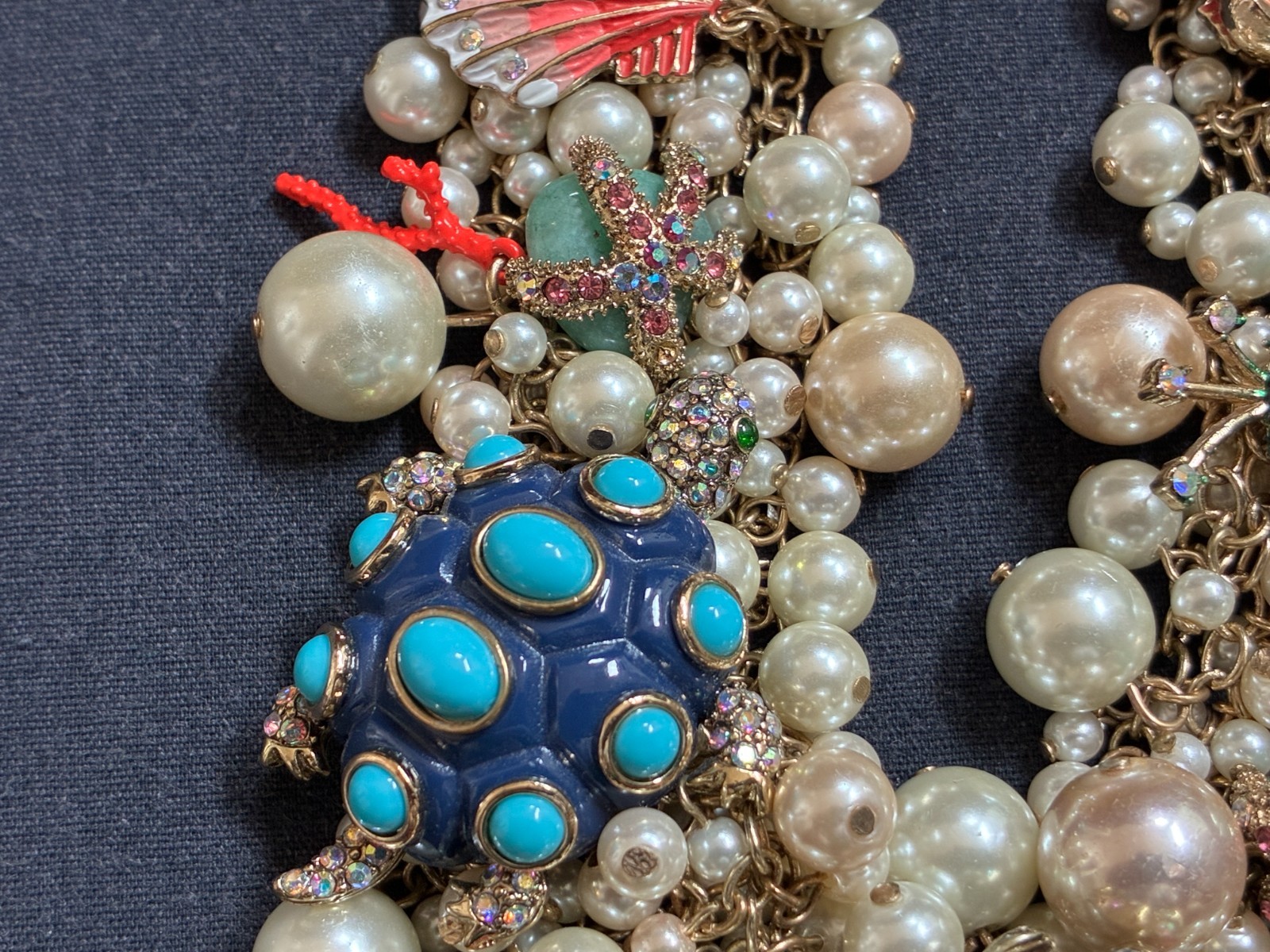 Betsey Johnson Necklace & Earrings Set Nautical Theme Sea Horse Shells BJ103