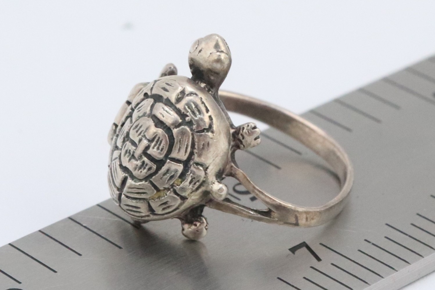 Vintage 925 Sterling Silver Turtle Poison Pill Hidden Locket Box Ring Sz6.25
