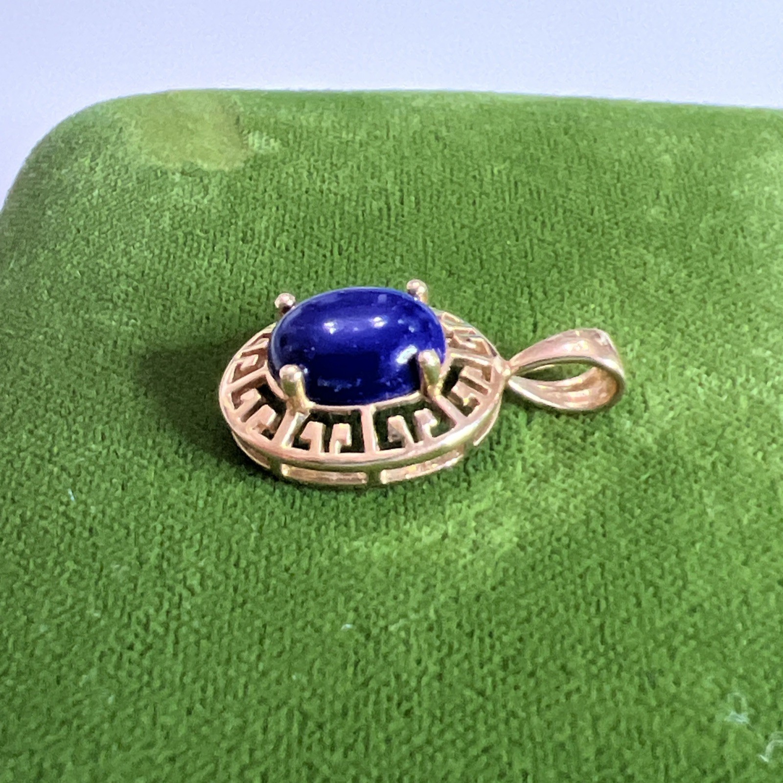 Vintage 14k Yellow Gold Lapis Lazuli Greek Key Oval Pendant