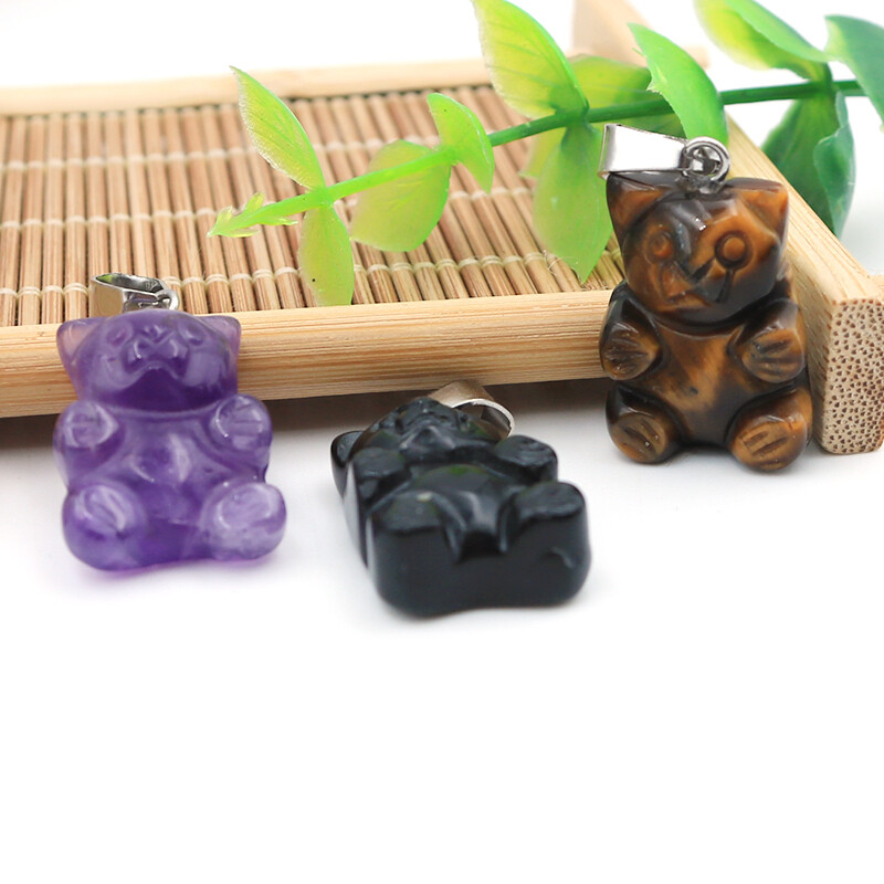 Hot Natural Carved Animal Bear Pendant Healing Crystal Stone Reiki Beads 10Pcs