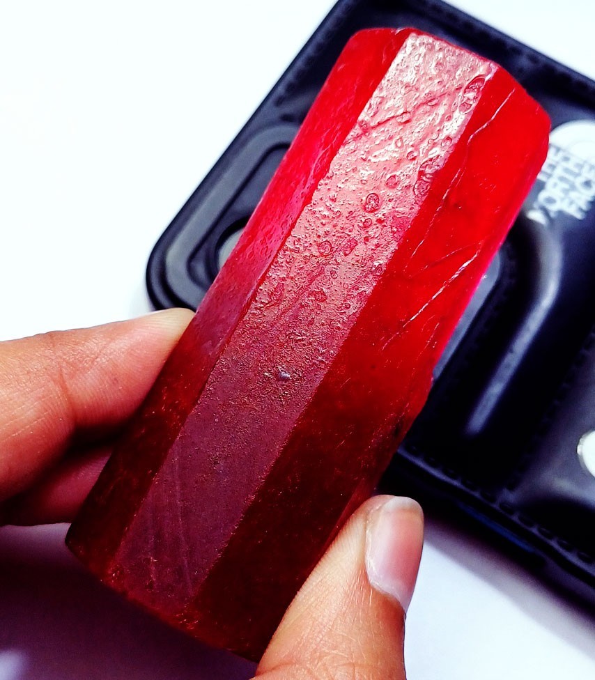 Big Size Natural Red Beryl Rough Loose Gemstone 400.50+ Ct Certified Rough H05