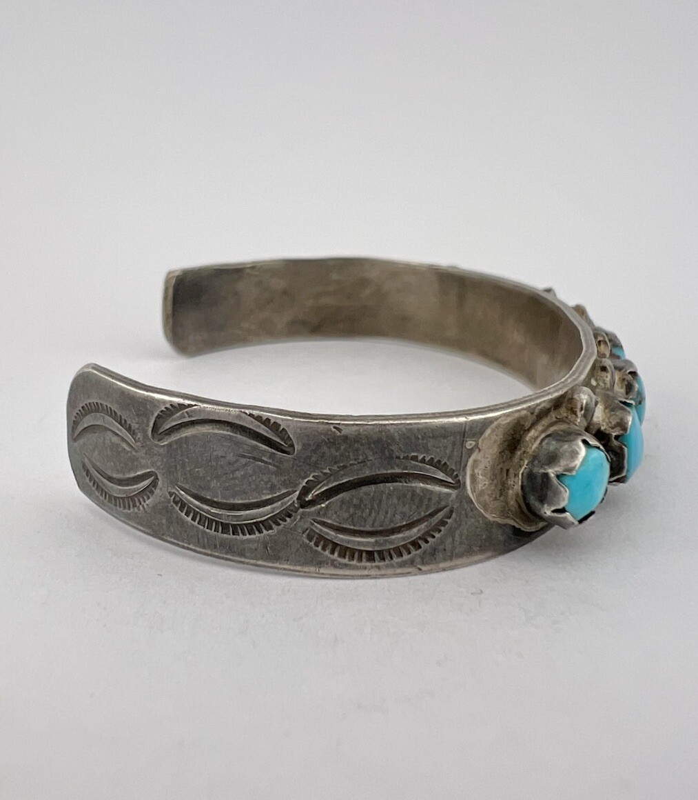 Vtg Fred Harvey Navajo Sterling Silver Turquoise Stamped Row Cuff Bracelet