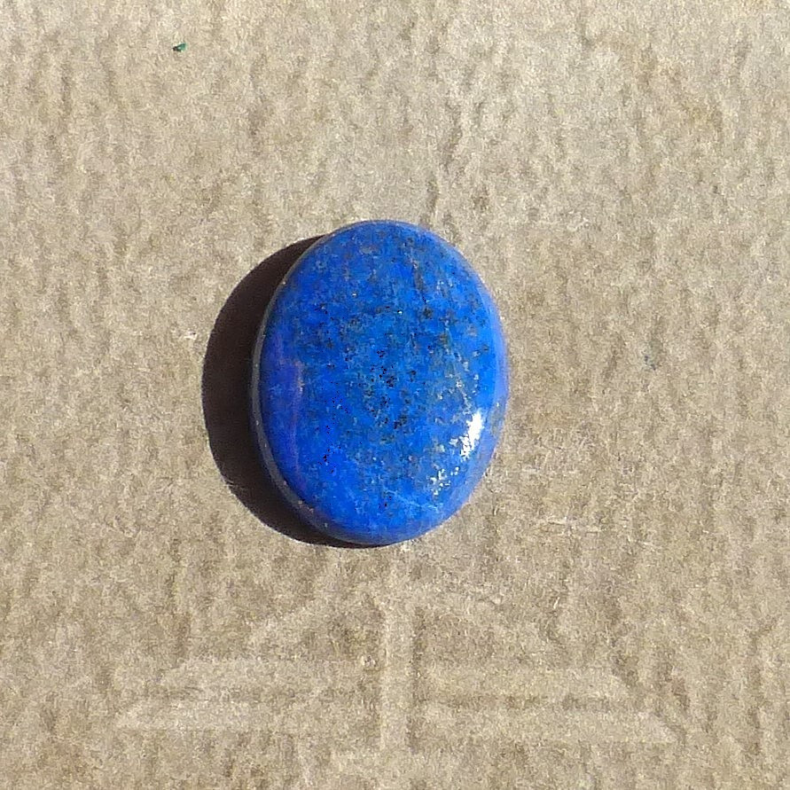 NATURAL hand cut medium blue Lapis cabochon from Afghanistan (21.25 cts.)