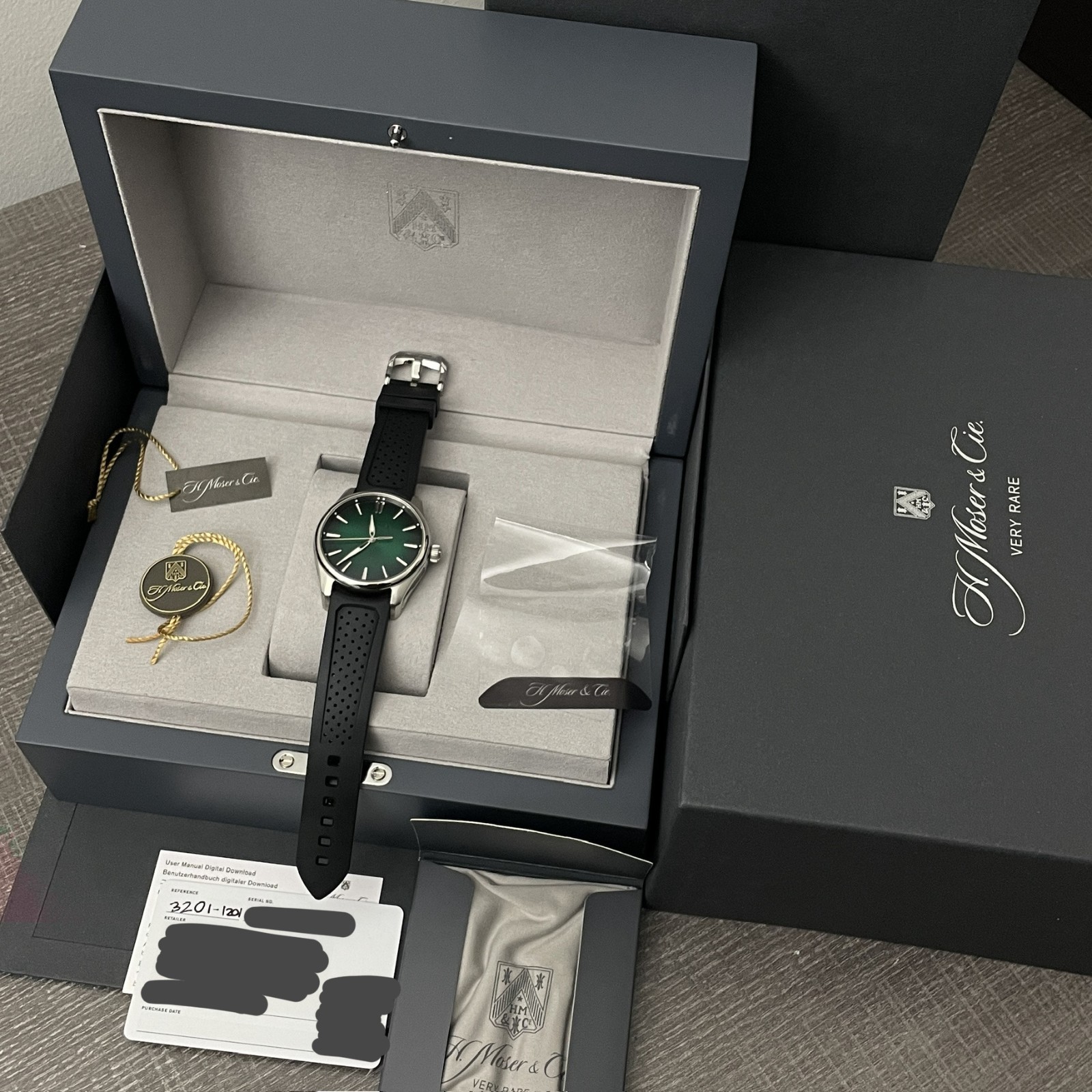 H.Moser & Cie. Pioneer Centre Seconds CLEAN 2026 Cosmic Green Steel 40mm Watch