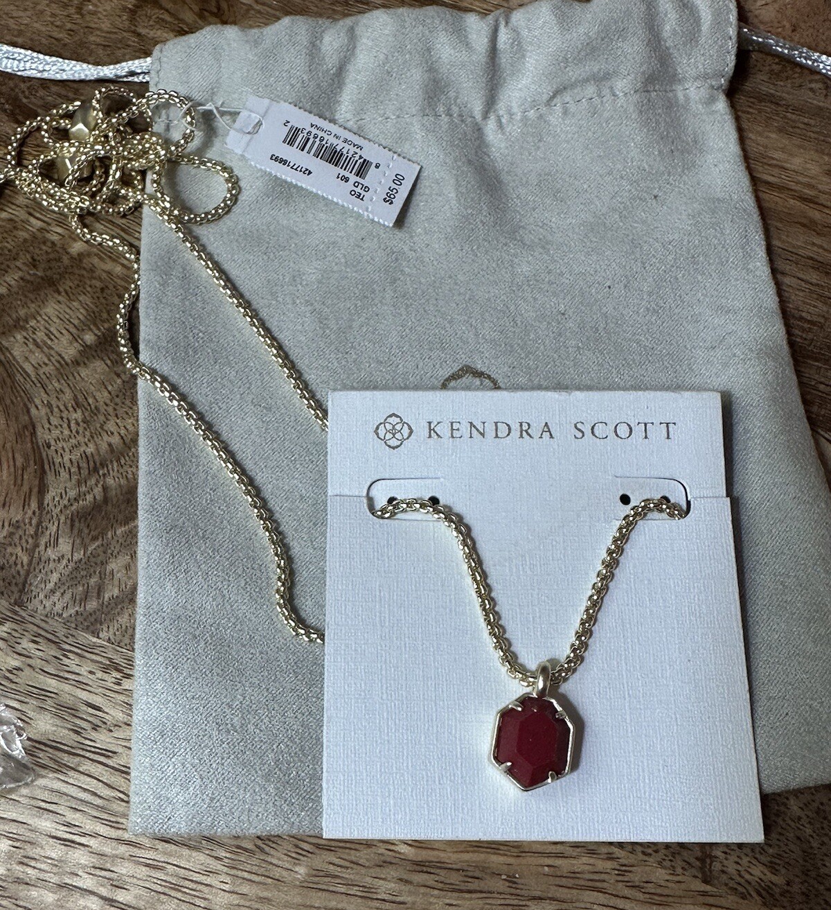 Kendra Scott Teo Gold Pendant Necklace In Dark Red NEW $60 Adjustable Slider