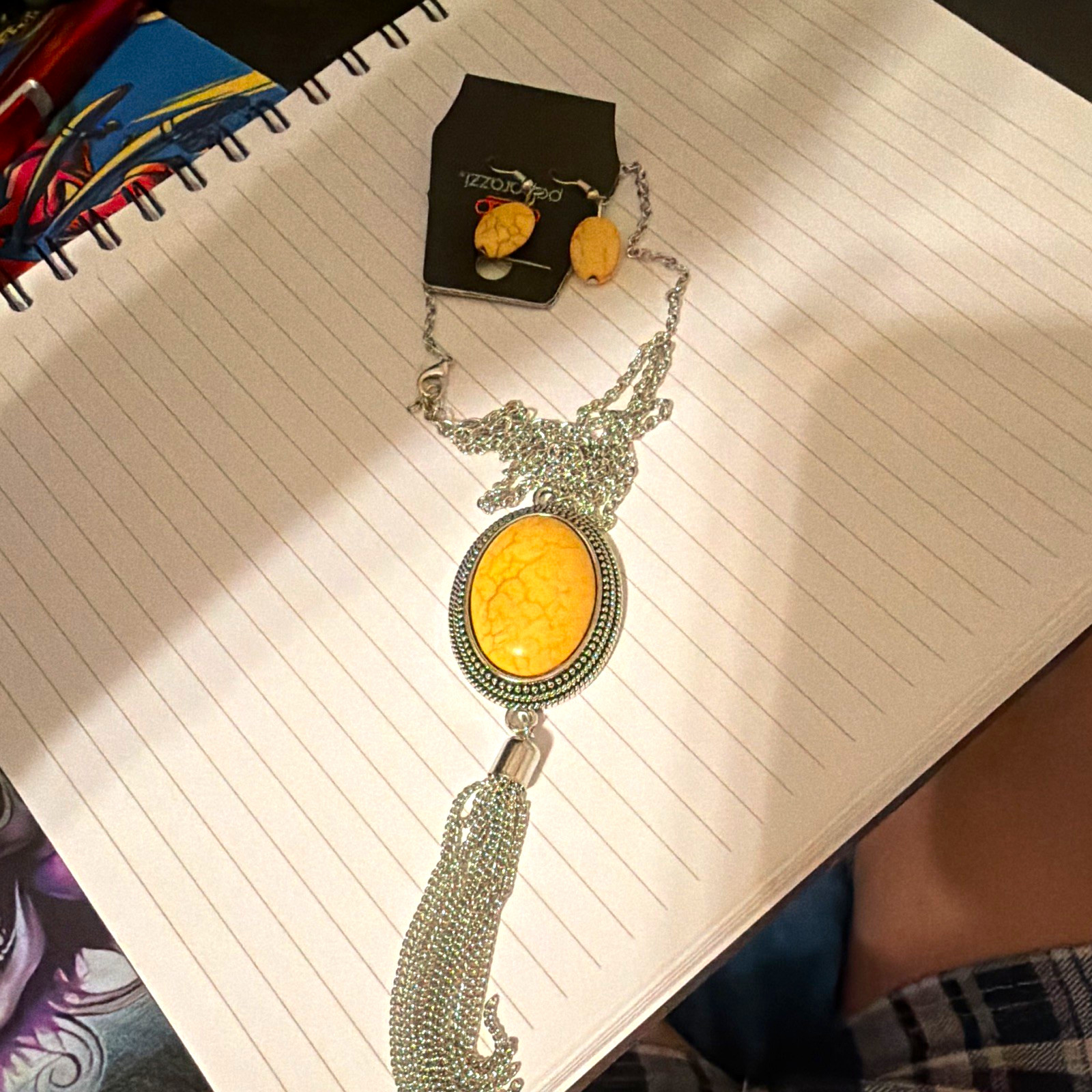 Silver Tone Cable Chain Necklace Oval Yellow Cameo-Style Bezel Tassel Fringe
