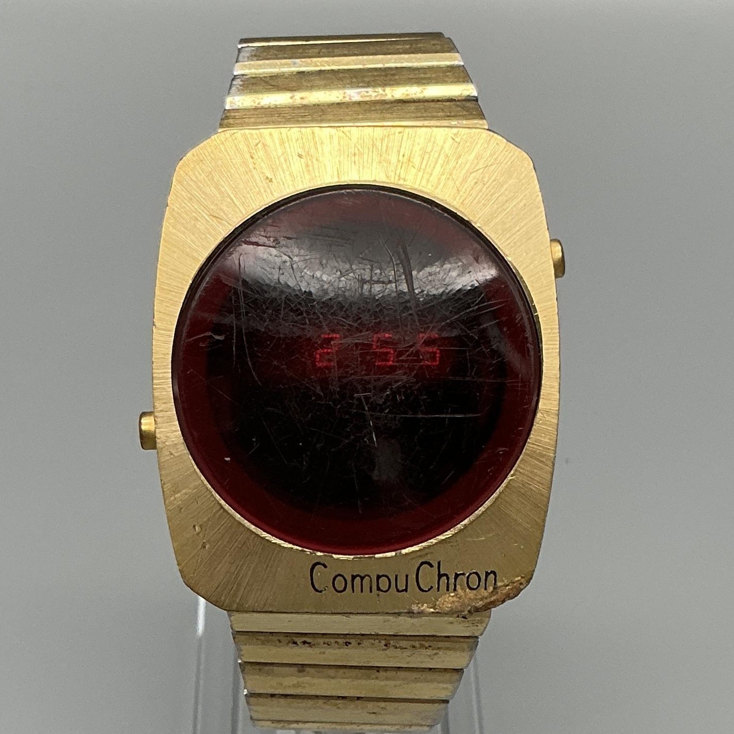Vintage CompuChron Mens Watch 35mm Red LED Digital Gold Tone New Battery 7″