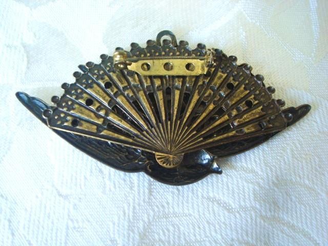 Victorian Revival Assemblage Fan Brooch With Bird Hand Heart Flowers KJ