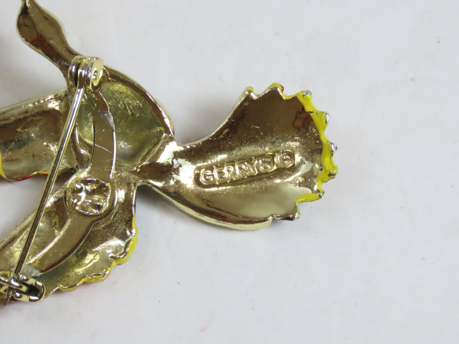 Gerry’s Vintage Enamel Hummingbird Brooch Pin Gold Tone Signed D1940