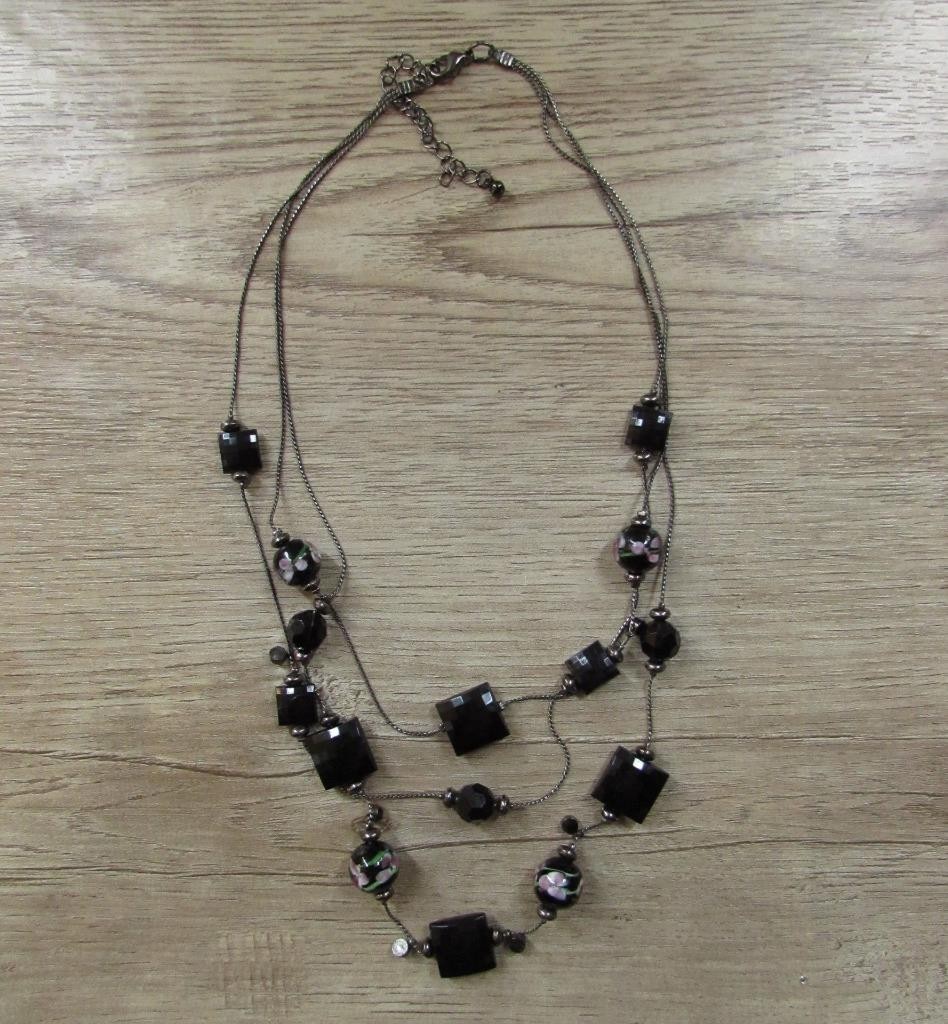 Multi-Strand Black Beaded Necklace Square Round Beads w/ Floral Pattern 20″