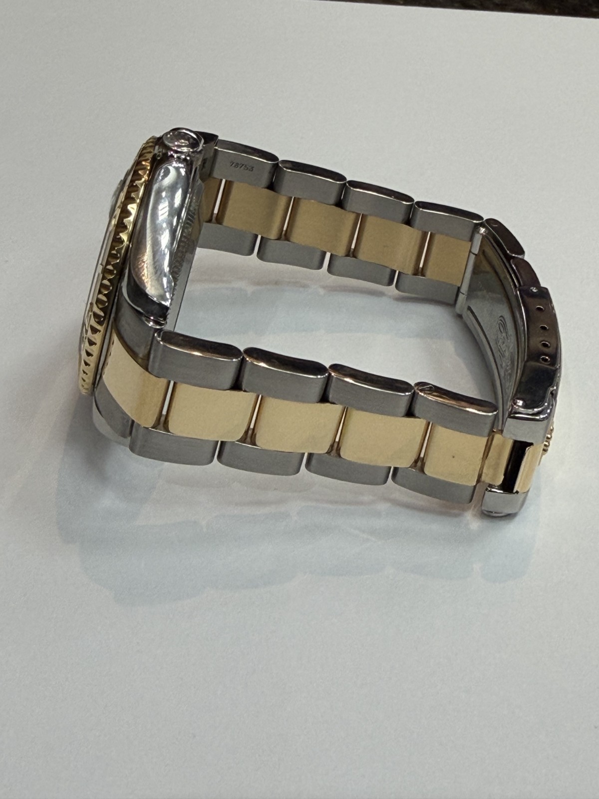 ROLEX YACHT – MASTER 68623 1997 TWO TONE 18 KARAT & STAINLESS STEEL WATCH 35MM