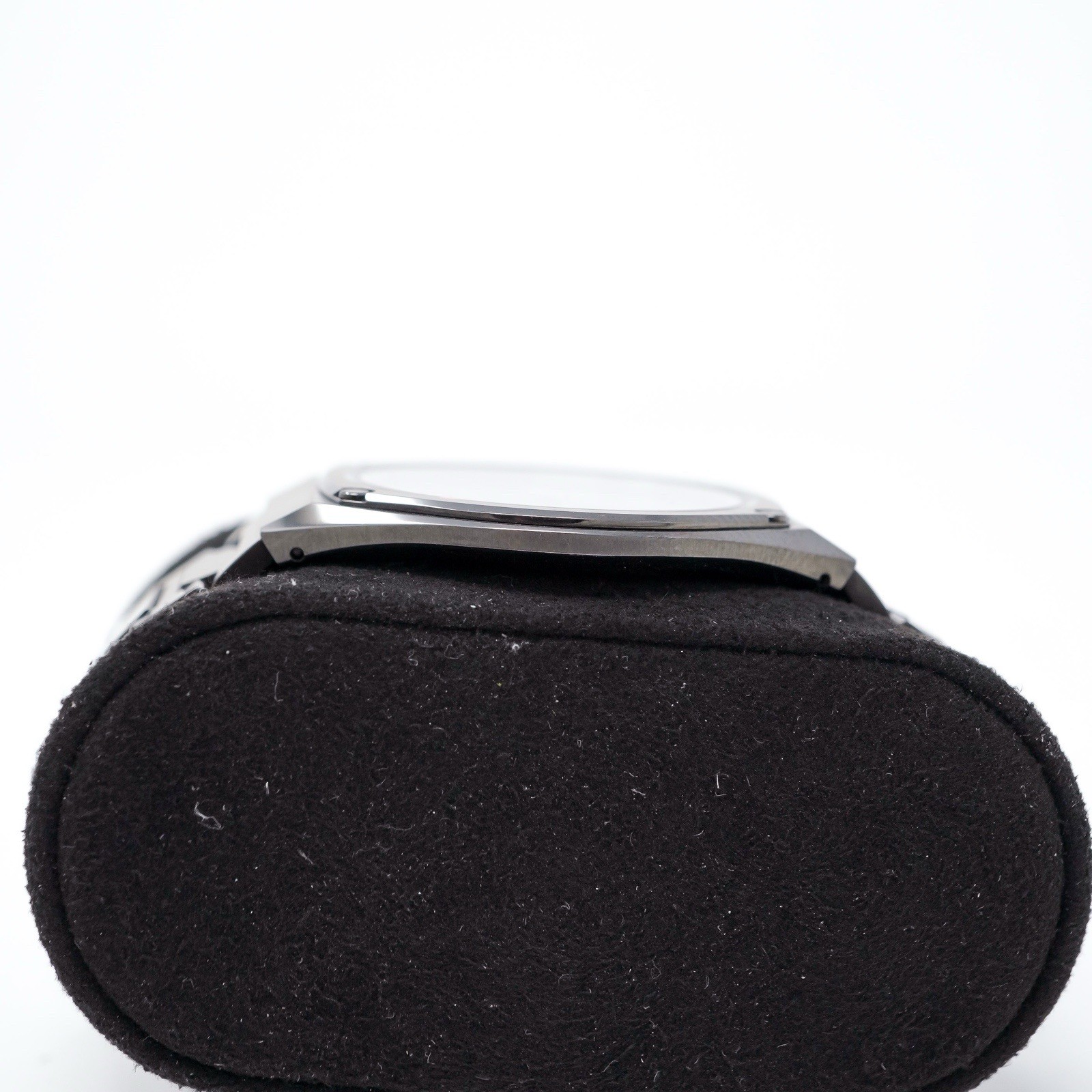 Citizen Eco-Drive One AR5064-57E