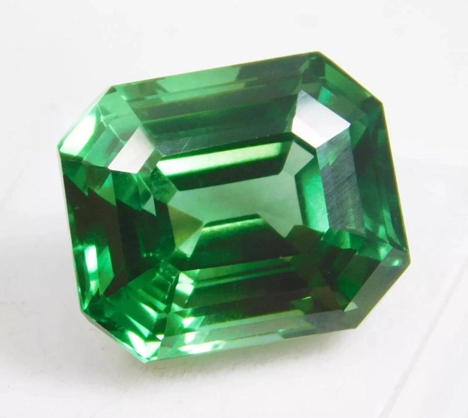 10-12 Ct Natural Green Sapphire Emerald Cut Certified Faceted Loose Gemstone