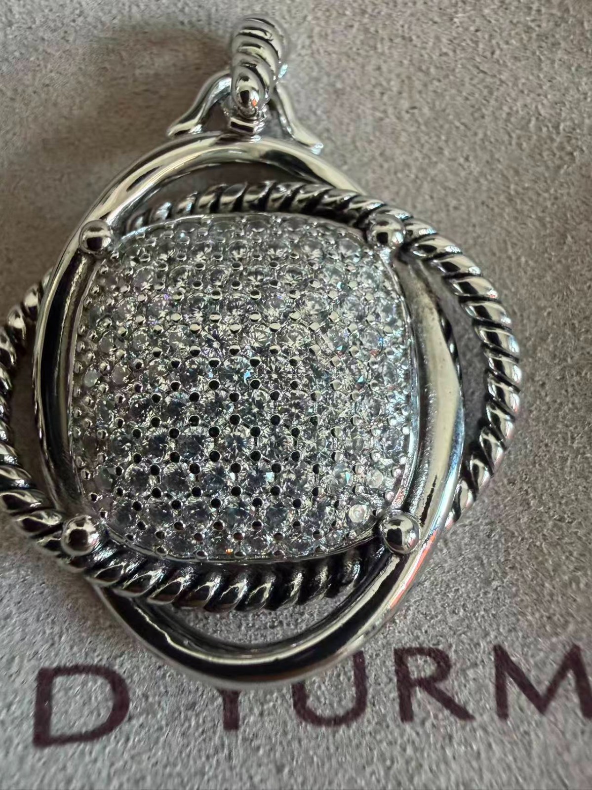 David Yurman 925 Sterling Silver 32mm Infinity 18″ Necklace with Diamonds