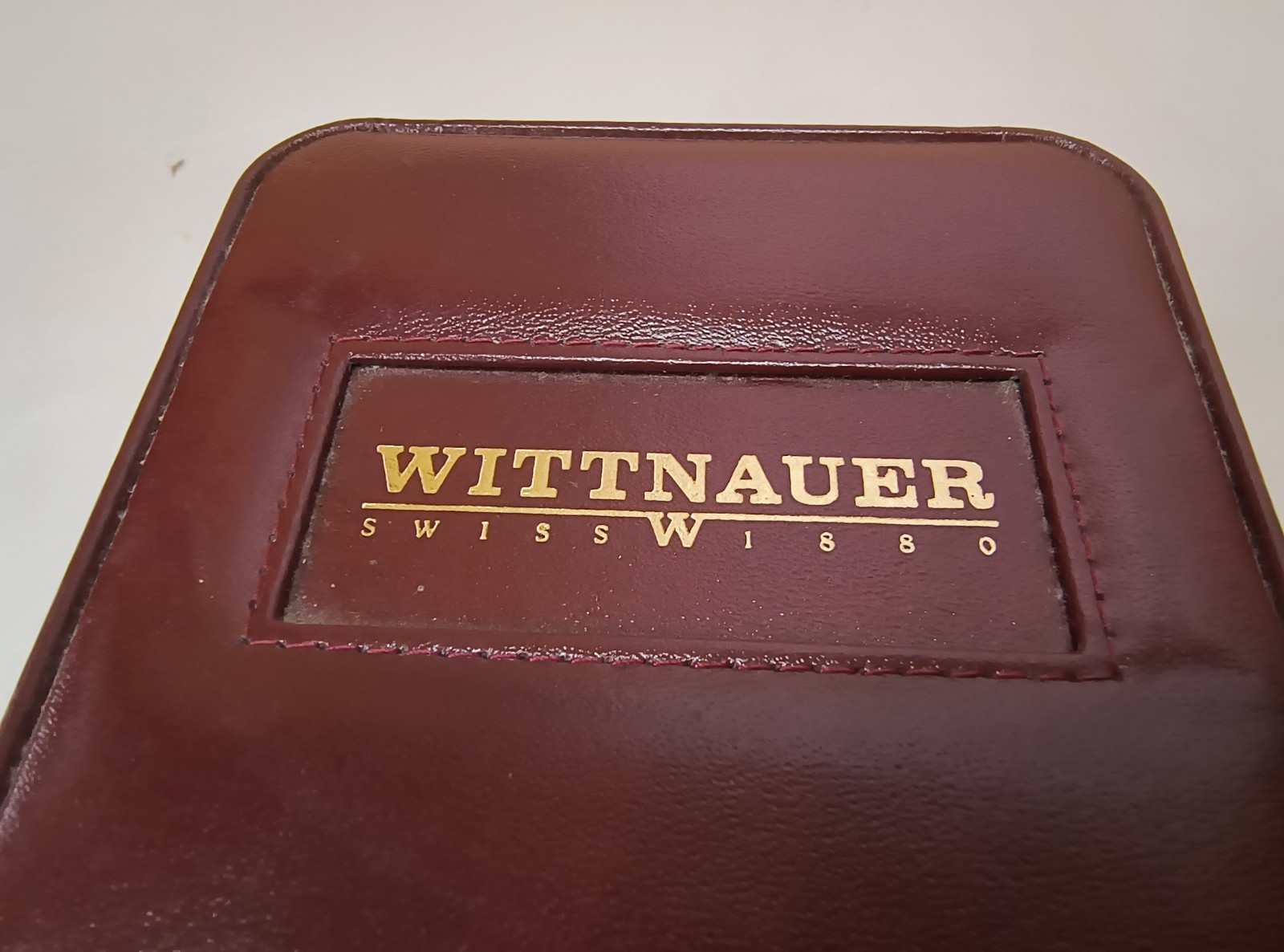 Wittnauer Champion 90th Anniversary Watch Gold Tone NOS Box Tag 1907- 1997 Swiss