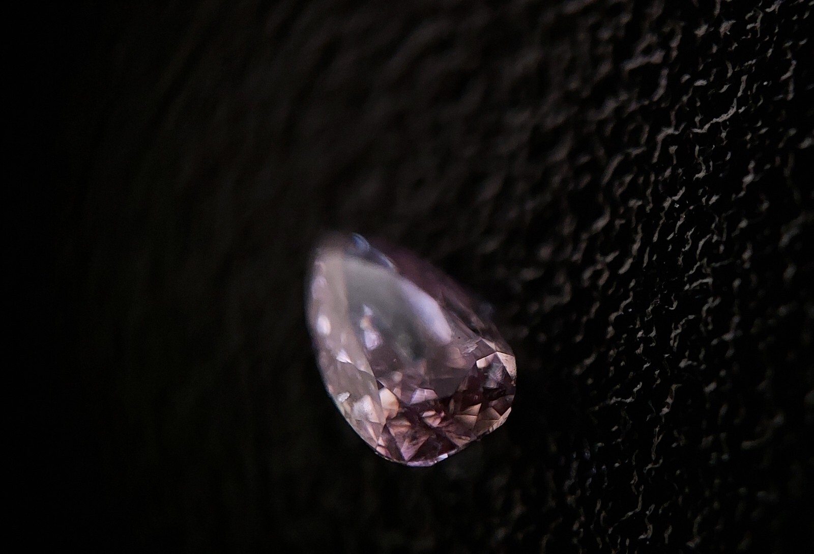 0.11ct AUSTRALIAN FANCY PUTPLISH PINK DIAMOND Pear Shape Clarity SI1 Unique Colo