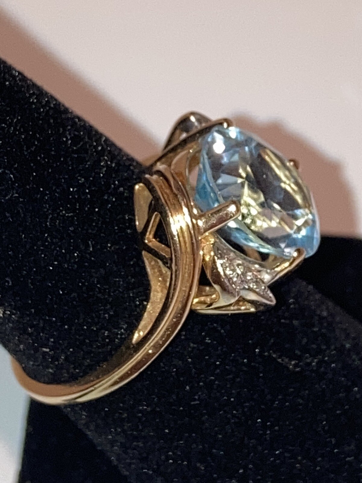Estate signed FL 14k Gold Natural Blue Topaz & Diamond Cocktail Ring size 6.75