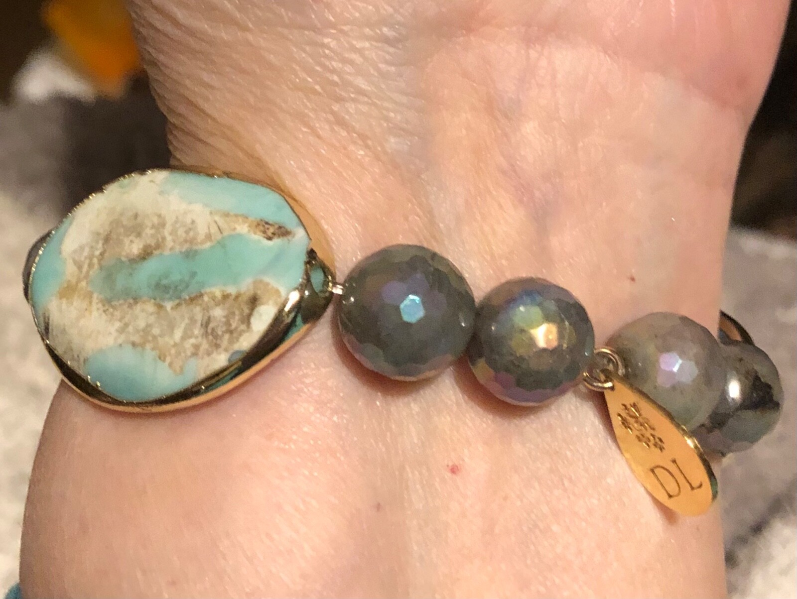 Devon Leigh Multihued Stone & Bead -Stretch Bracelet – Fits up to 6-1/2 in. NWOT