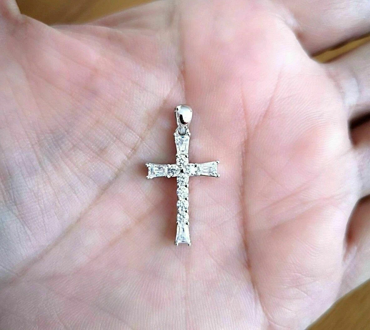 1.50Ct Round Cut Simulated Diamond Cross Pendant Chain 14k White Gold Plated