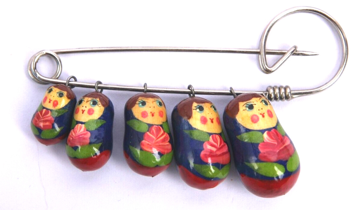 VTG Russian Matryoshka Family Nesting Doll Brooch Pin Blue Roses – Mother’s Day