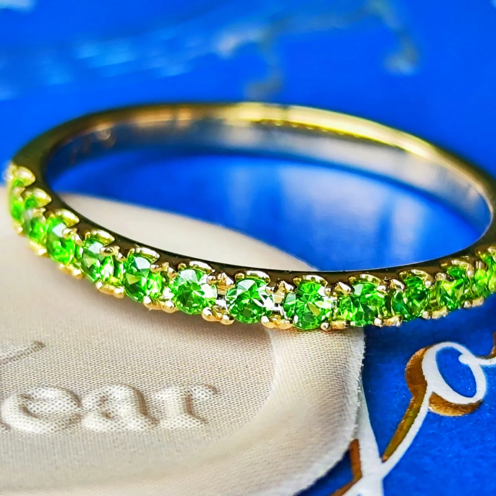 0.27ct Natural Demantoid Garnet 18K Gold Half Eternity Ring 【Made in Japan】
