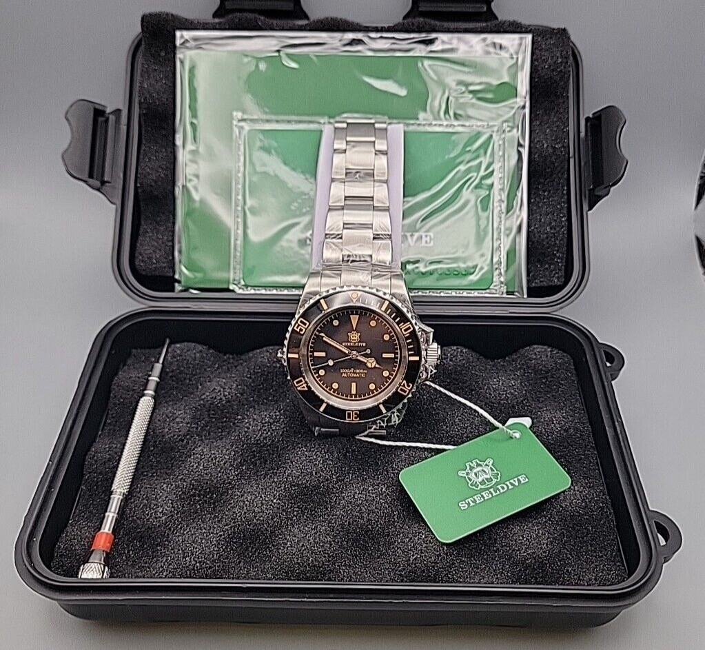 STEELDIVE SD1954V Sub NH35A Diver 300M Automatic Watch 40.5mm 316L C3