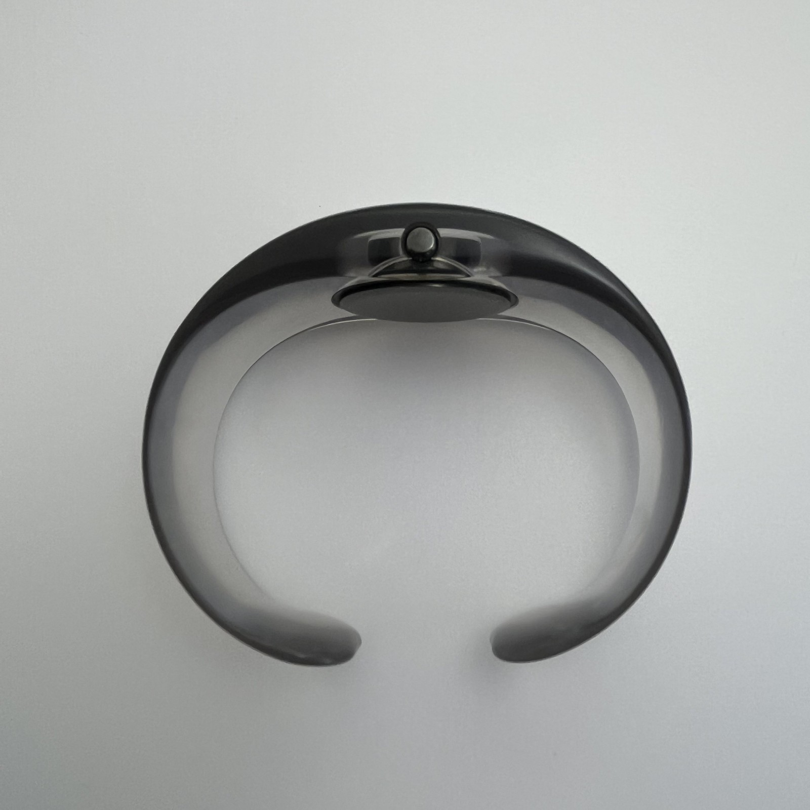 Seiko Issey Miyake O Tokujin Yoshioka SILAW002 Smoke Qz Japan Bangle Watch #923A