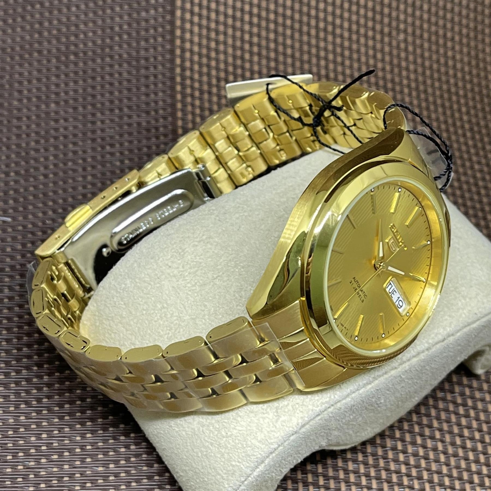 Seiko 5 SNKL28K1 Automatic Gold Tone Stainless Steel Analog Men’s Casual Watch