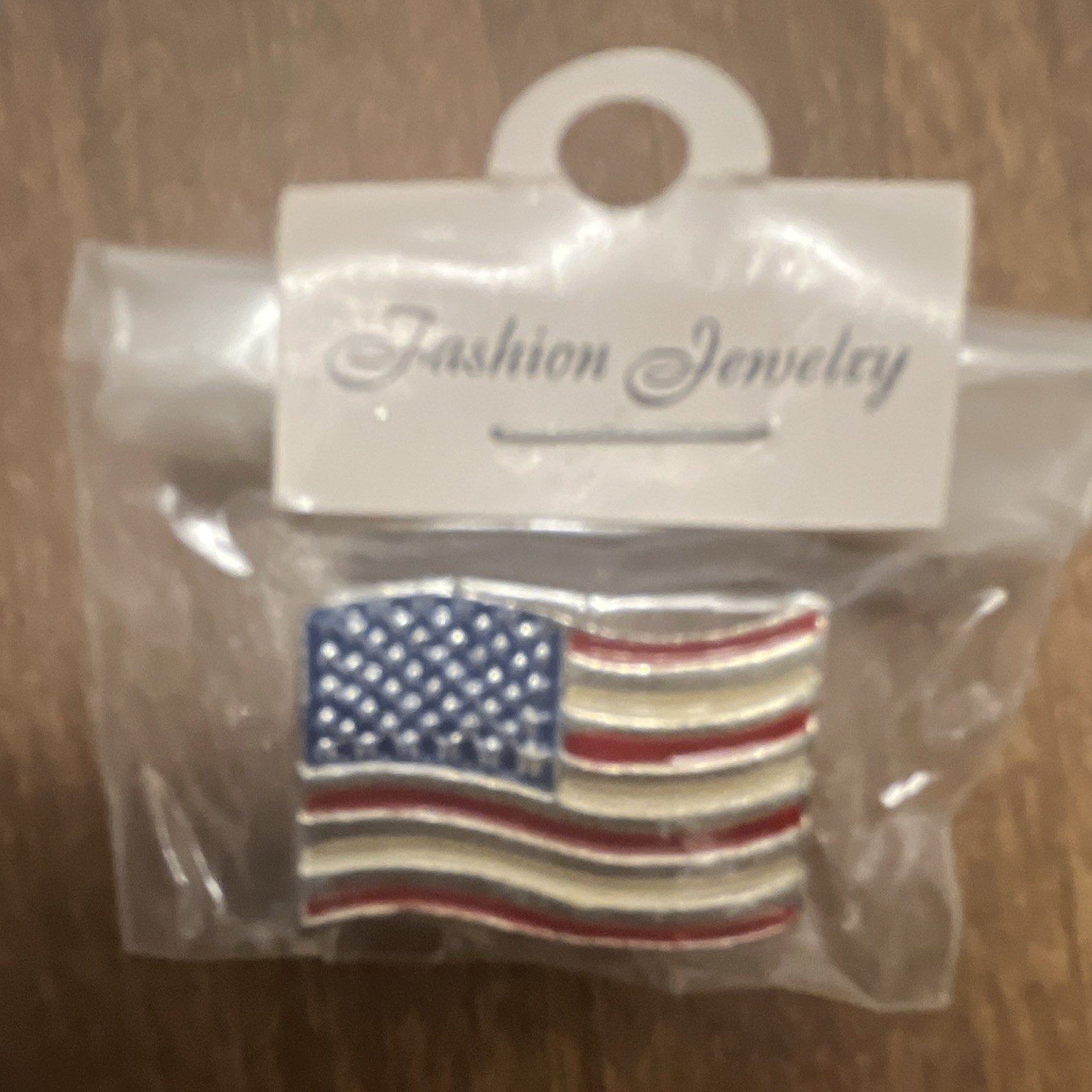 Mixed Lot 4 USA Flag Enamel Fashion Pins & Pendant Charm Set, Multicolor