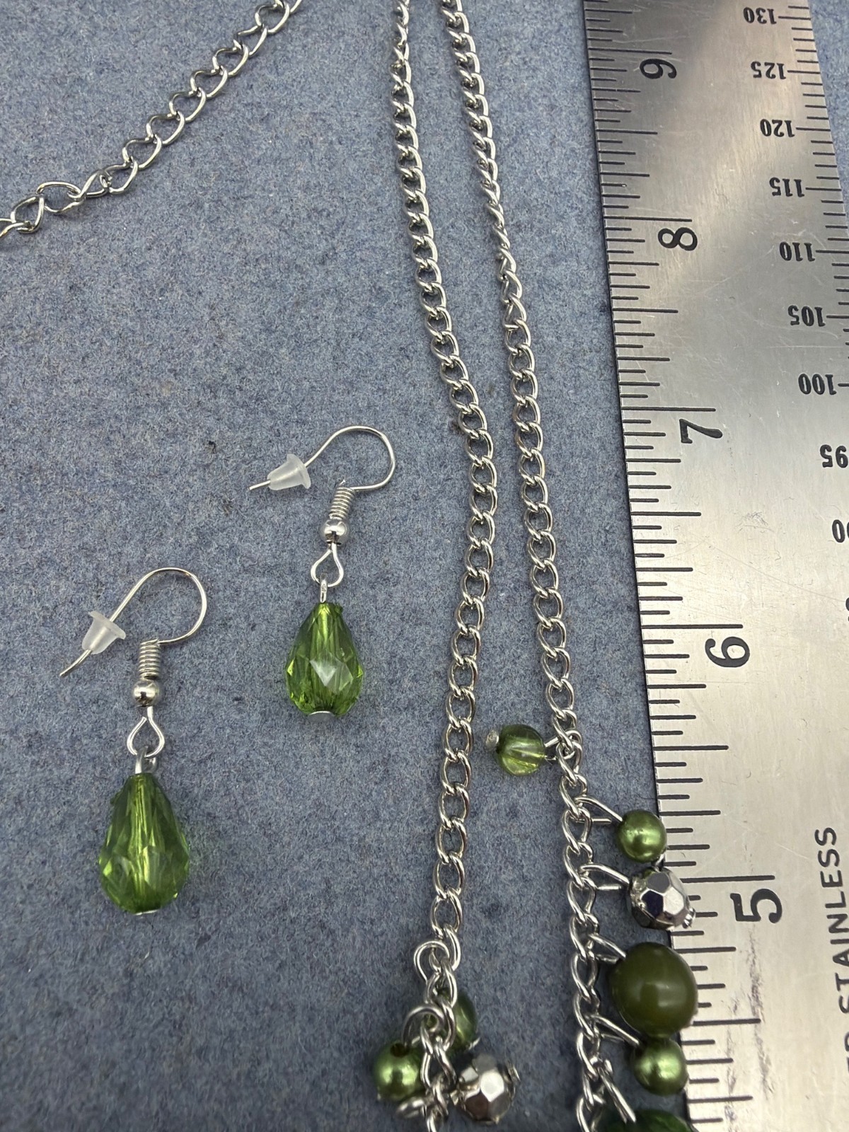 Beaded Y-Drop Necklace Earrings Set 15 In Silver Chain Olive Green Teardrop Glam
