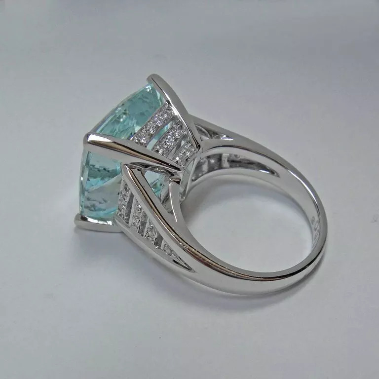 19.89 Carat Square Aquamarine & Crilliant Cut CZ Solitaire 925 Silver Women Ring