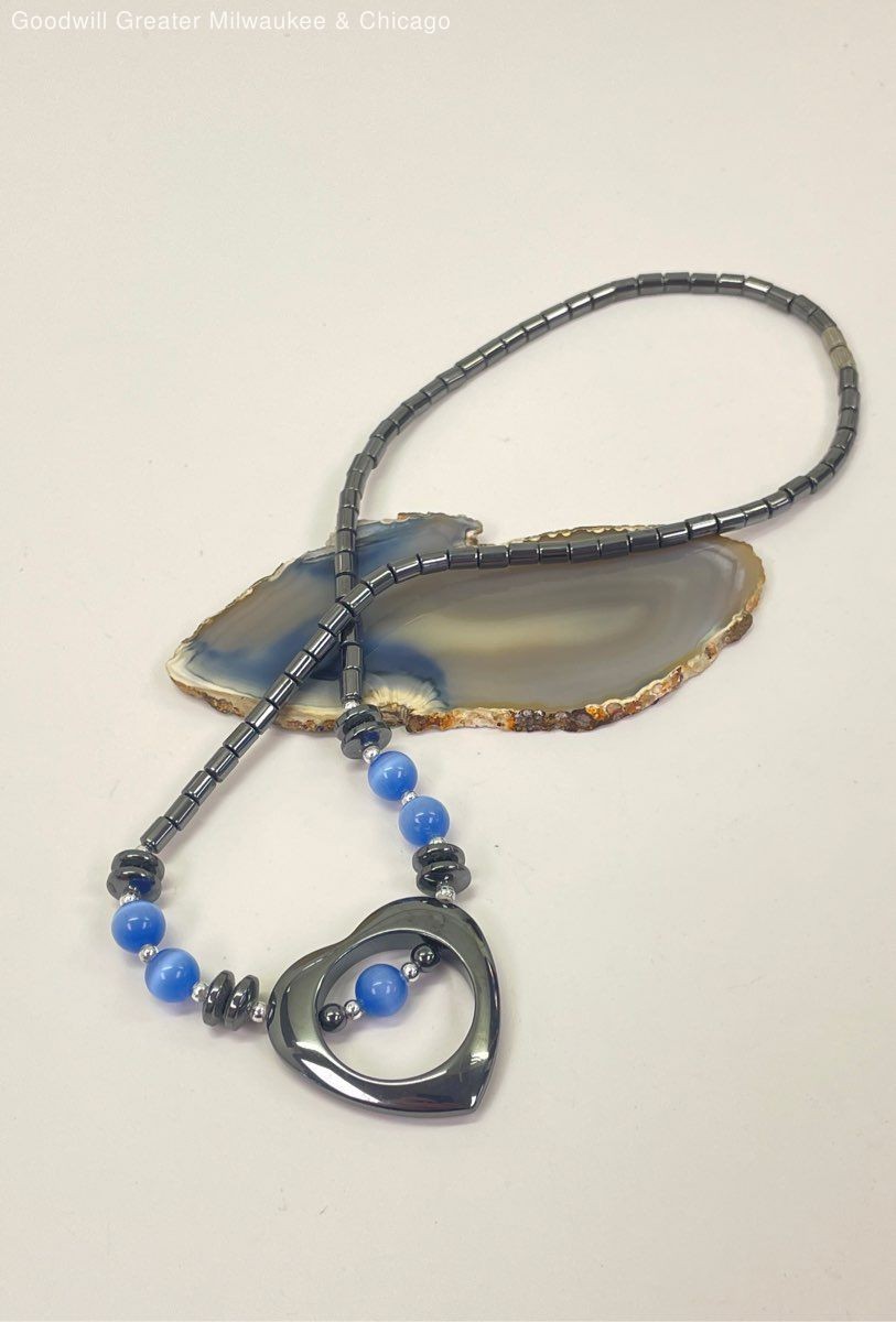 Artisan Blue Cat’s Eye & Hematite Open Heart Pendant Necklace 36.3g