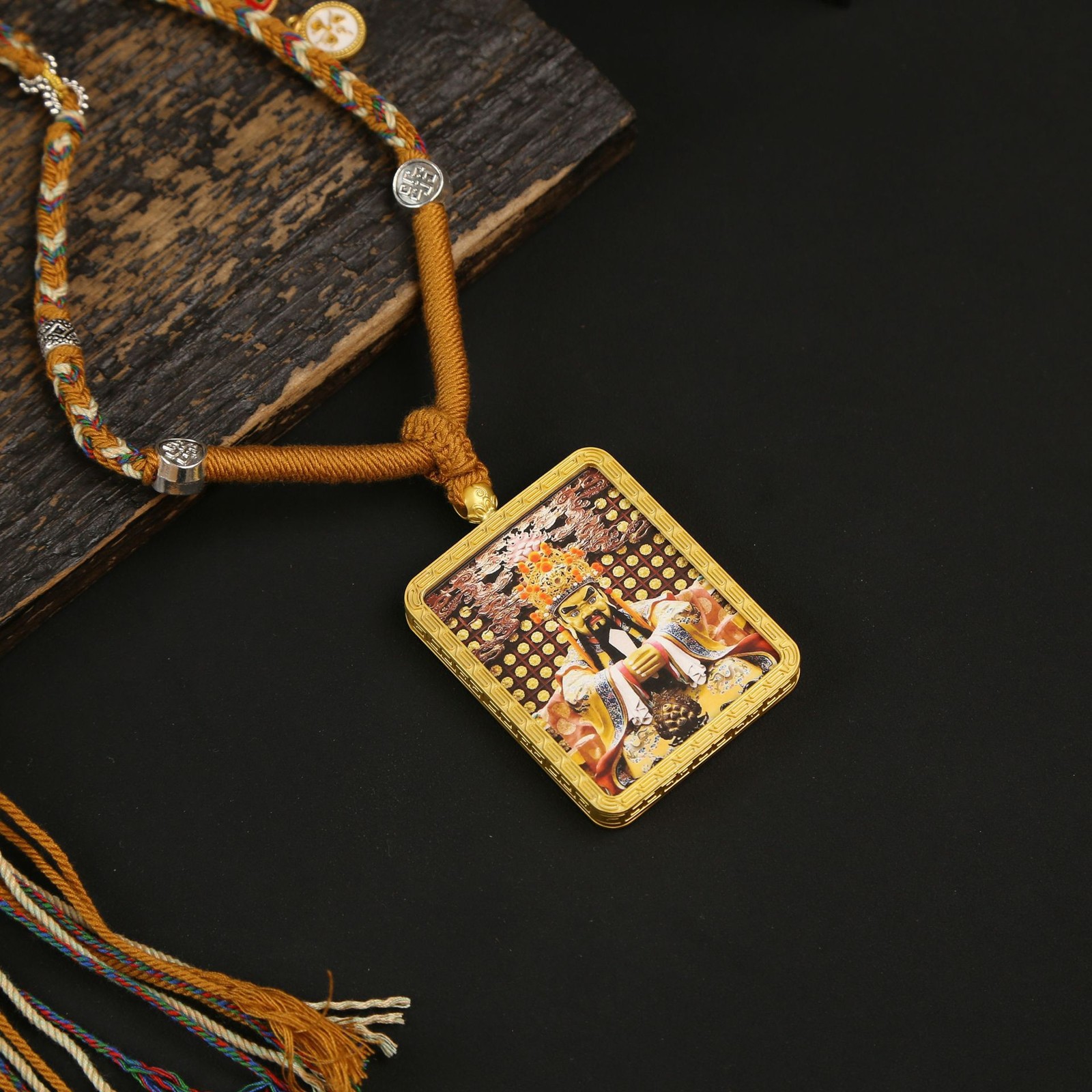 Tibetan Pendant Wuye Thangka Hand-woven Men’s Body Protection Necklace