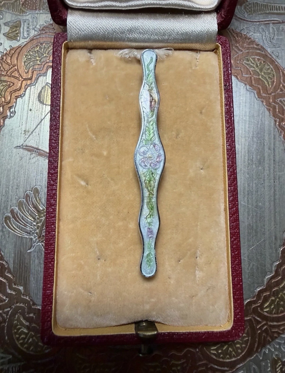 Victorian – Edwardian Era Hand Painted Floral Enamel “Sterling” Bar Brooch-Good