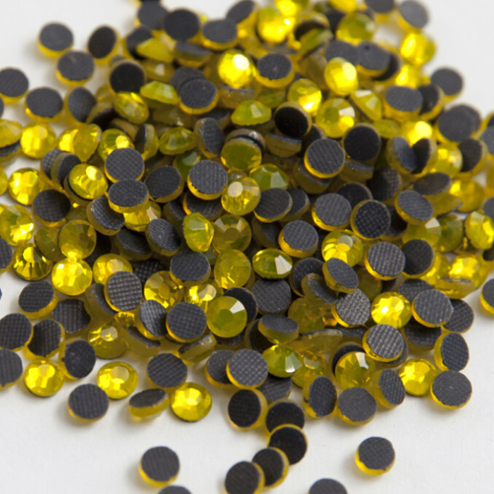 1440pcs HotFix Rhinestone Citrine FlatBack Iron-On Beads Charming Lemon ss10 3mm