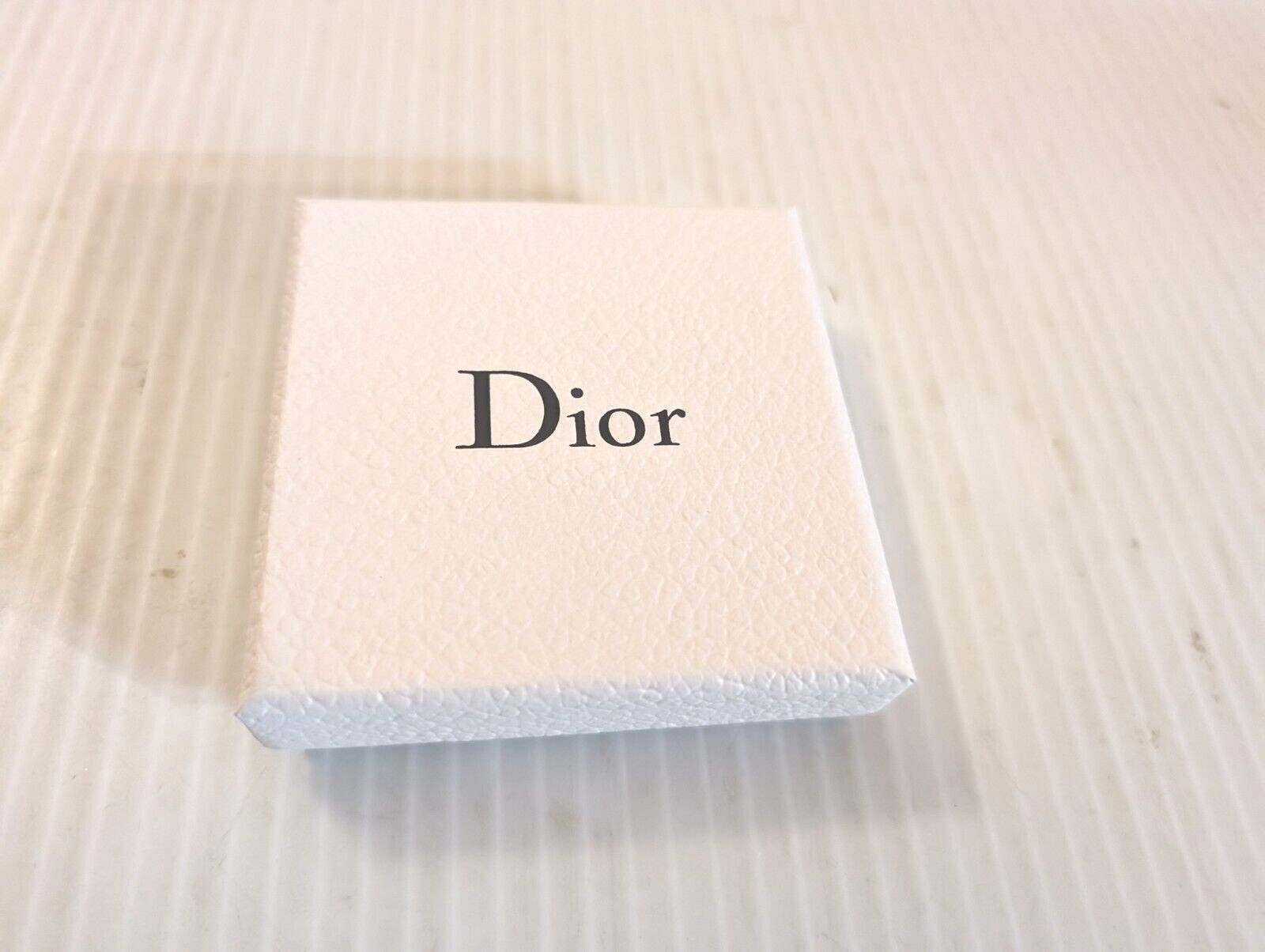 Dior Small White Jewelry Gift box – 3.5″ x 3.5″ x 1″