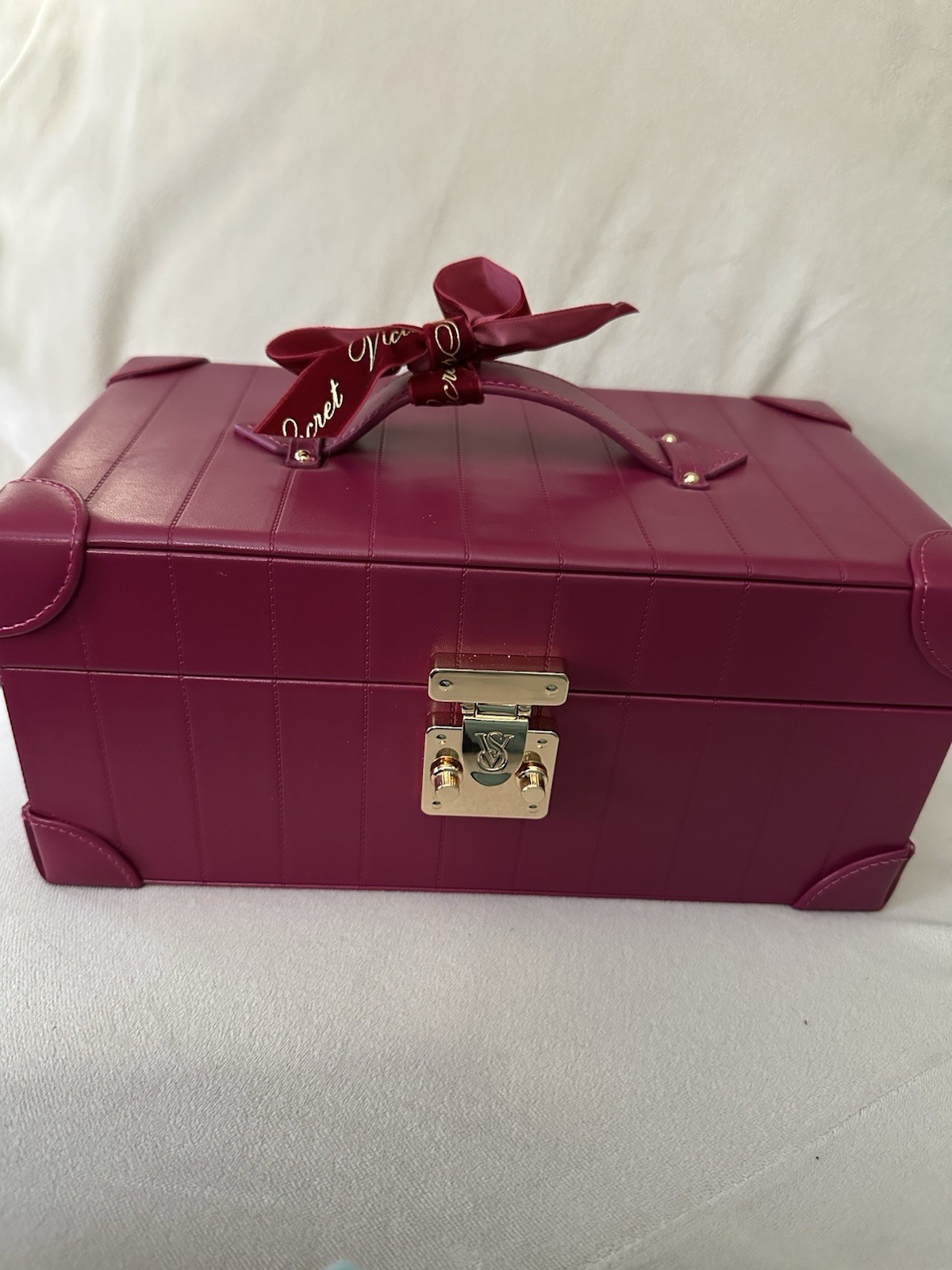 Victoria’s Secret Jewelry/All Purpose Box With Mirror