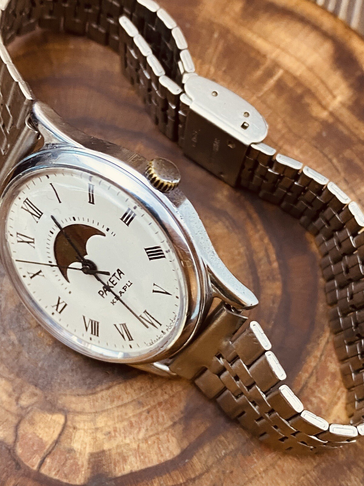 Watch Raketa 2359 Real Moon Phase Calendar watch vintage quartz mens #6458