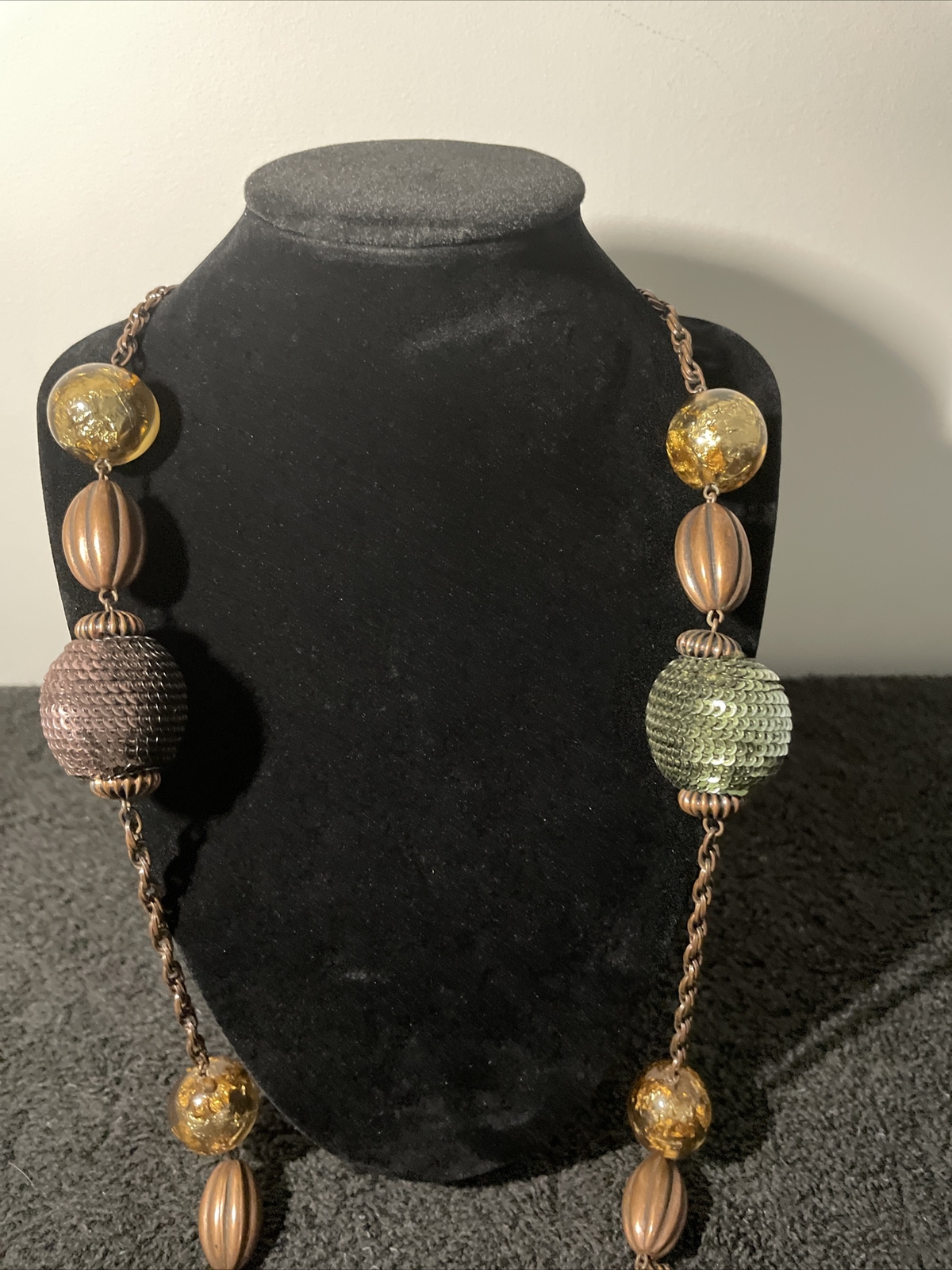 VTG Chunky Statement Beaded & Mixed Mesh Green Gold Honey Tan Sparkle Necklace