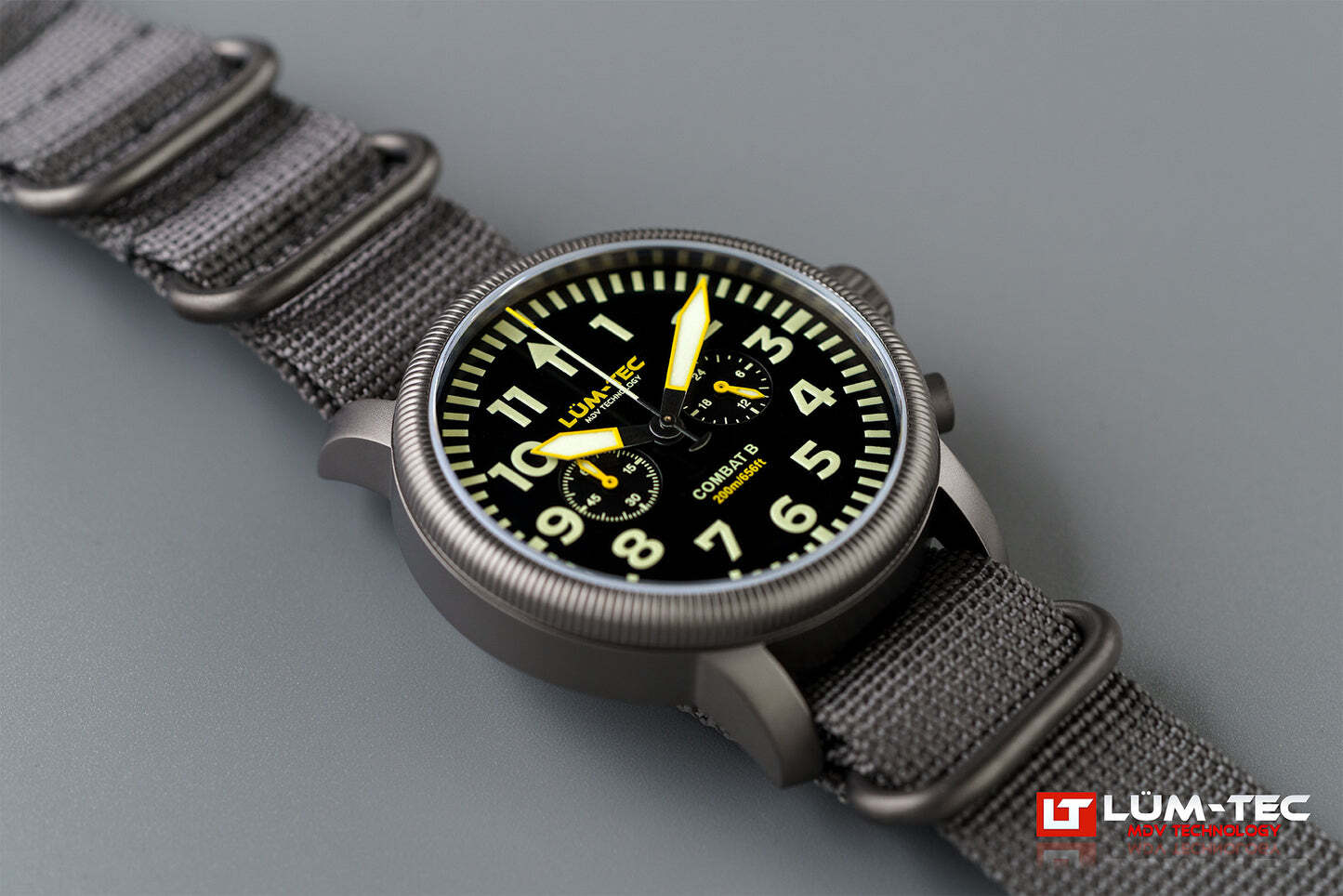 Lum-Tec Mens Watch Combat B64 Chronograph 43mm Black Dial Miyota Japan OS21J