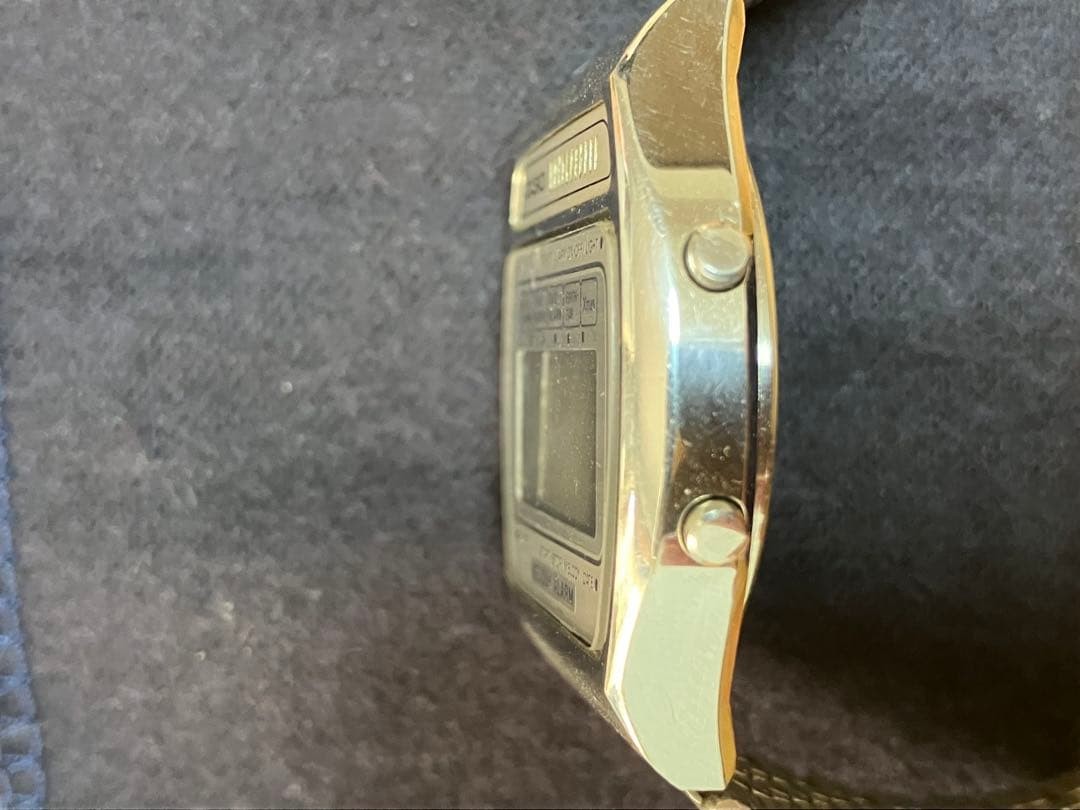 CASIO MELODY ALARM Digital Watch H104 Safe packing!