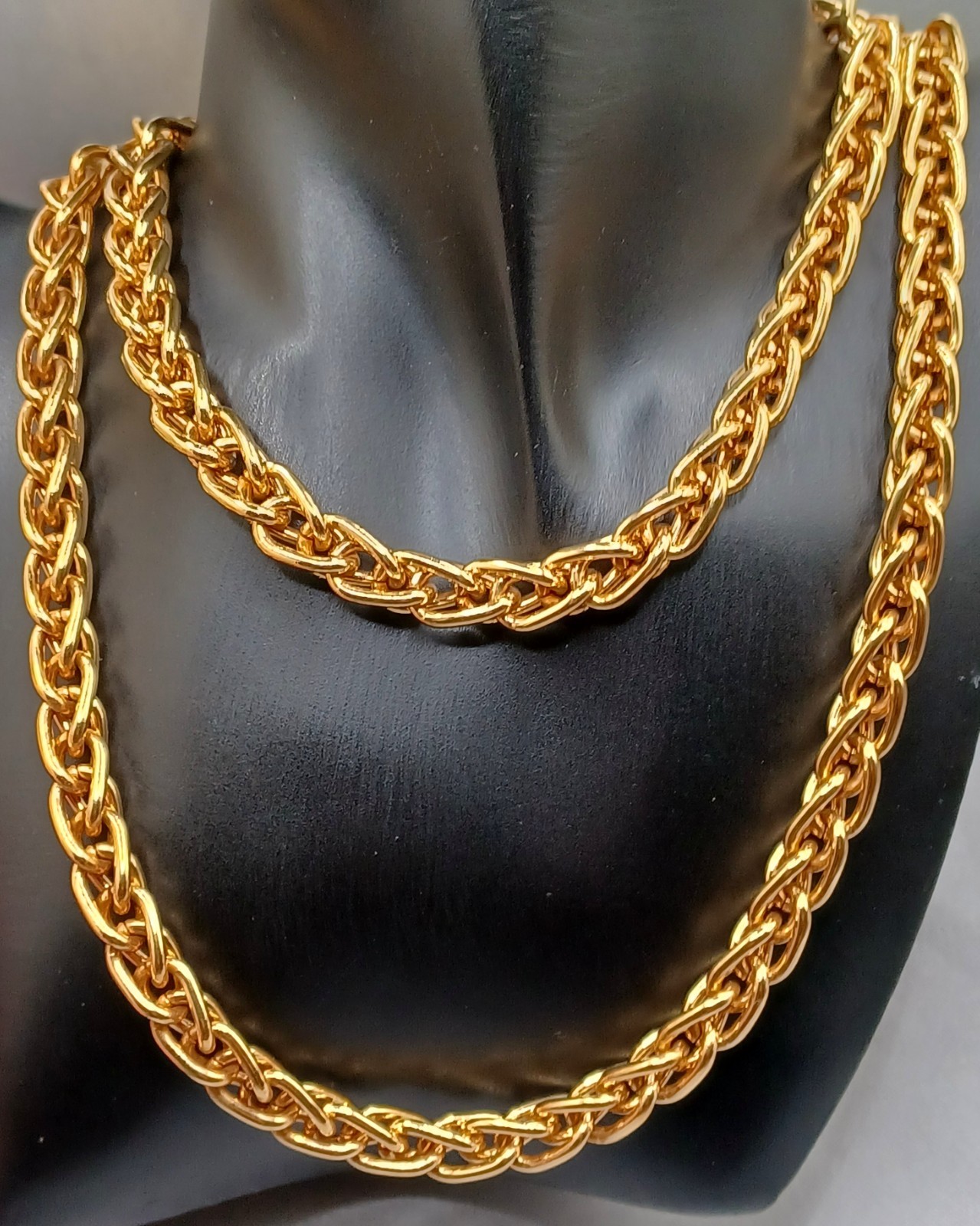 Vintage Monet Chunky Chain Necklace Gold Tone Long Length 36″ Heavy 140g