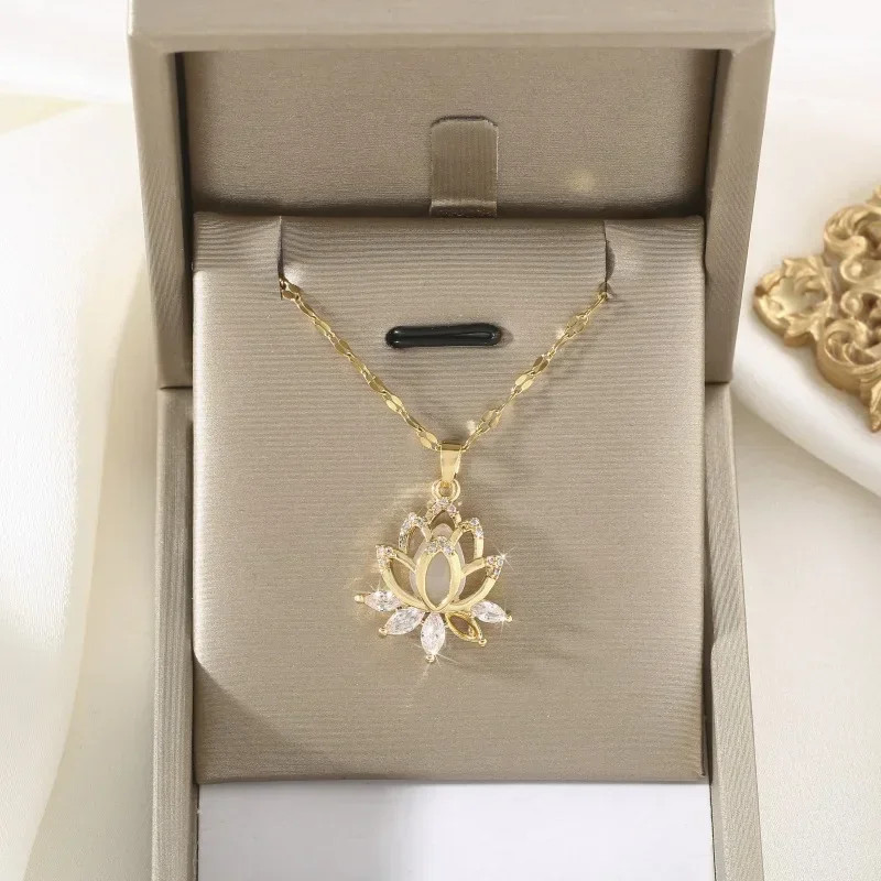 1 PC High-quality 18k Gold Electroplated Fashion Cat’s Eye Stone Lotus Necklace