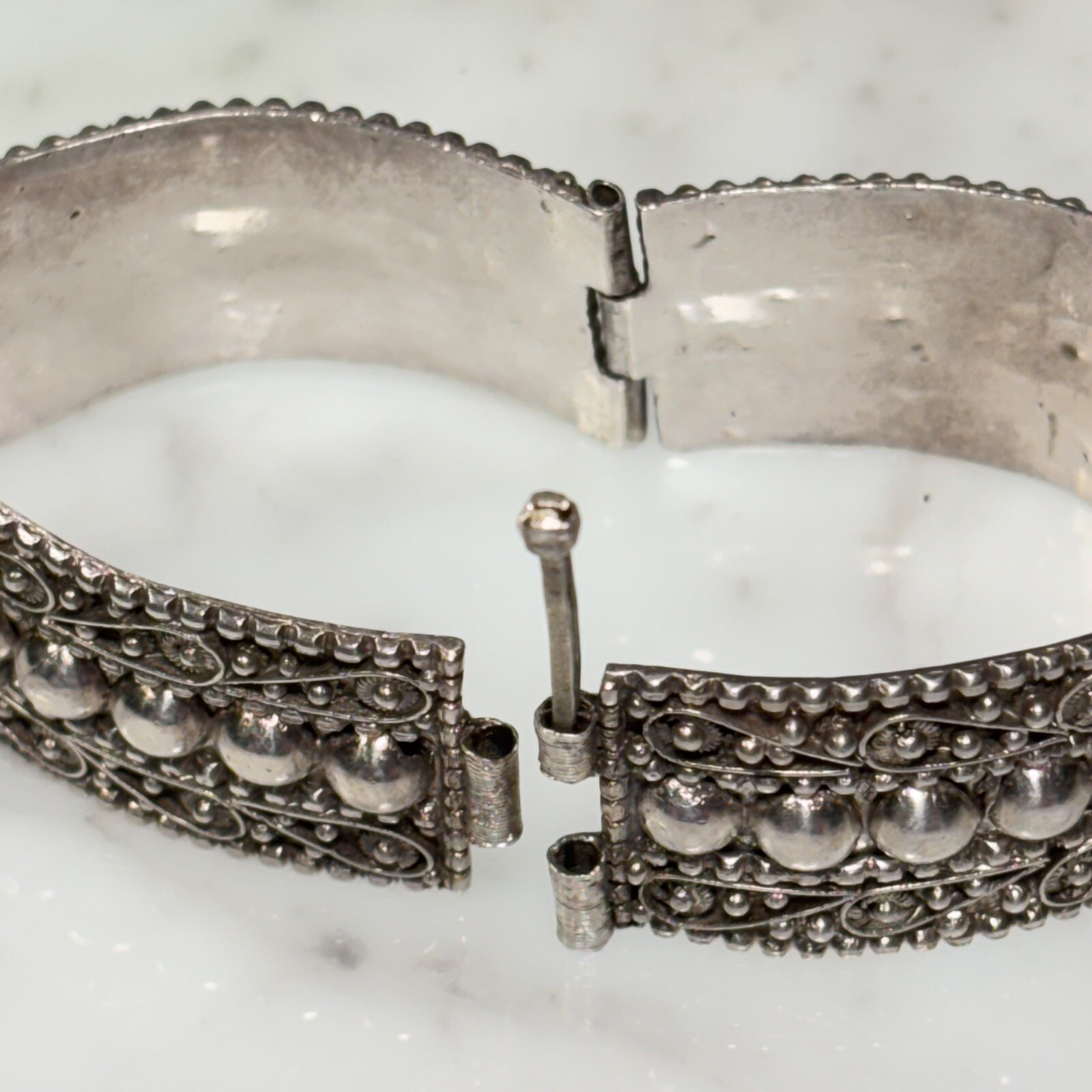Antique Sterling Silver 935 Scroll Ball Dot Hinged Panel Bracelet 7” Long 30.0g