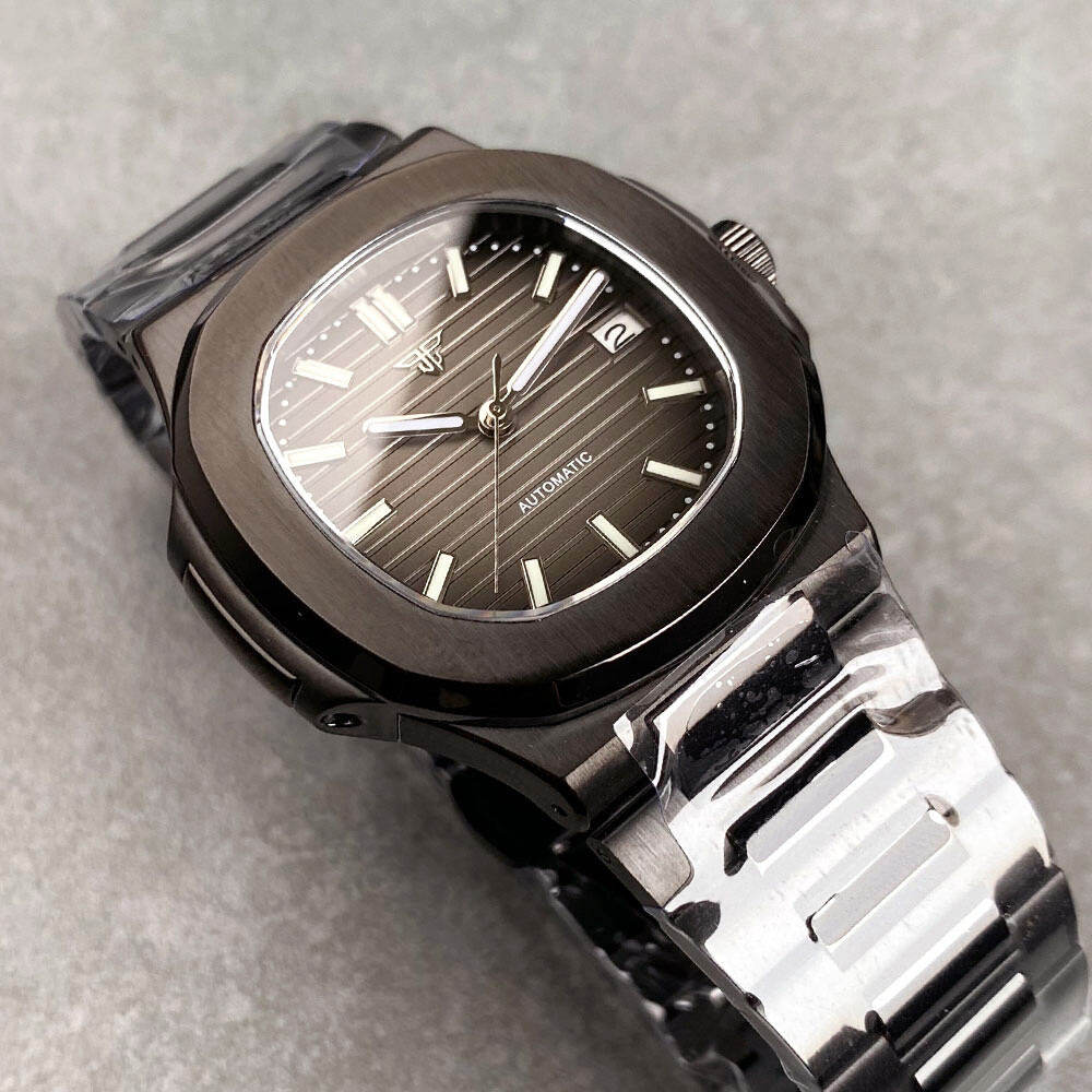 Black PVD Coated Retro 40mm Square Sapphire 10ATM NH35 Automatic Men Dress Watch