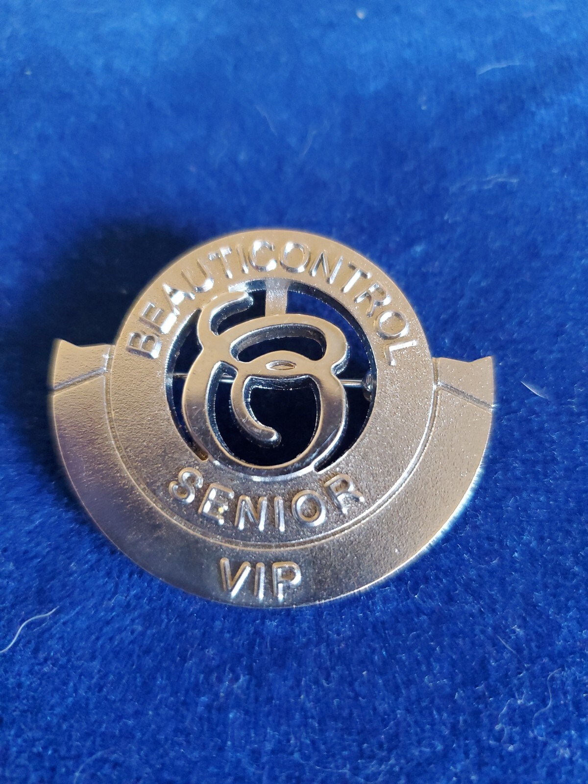 Collectible Advertizing Pin Pendant BeautiControl Logo Senior VIP Silvertone