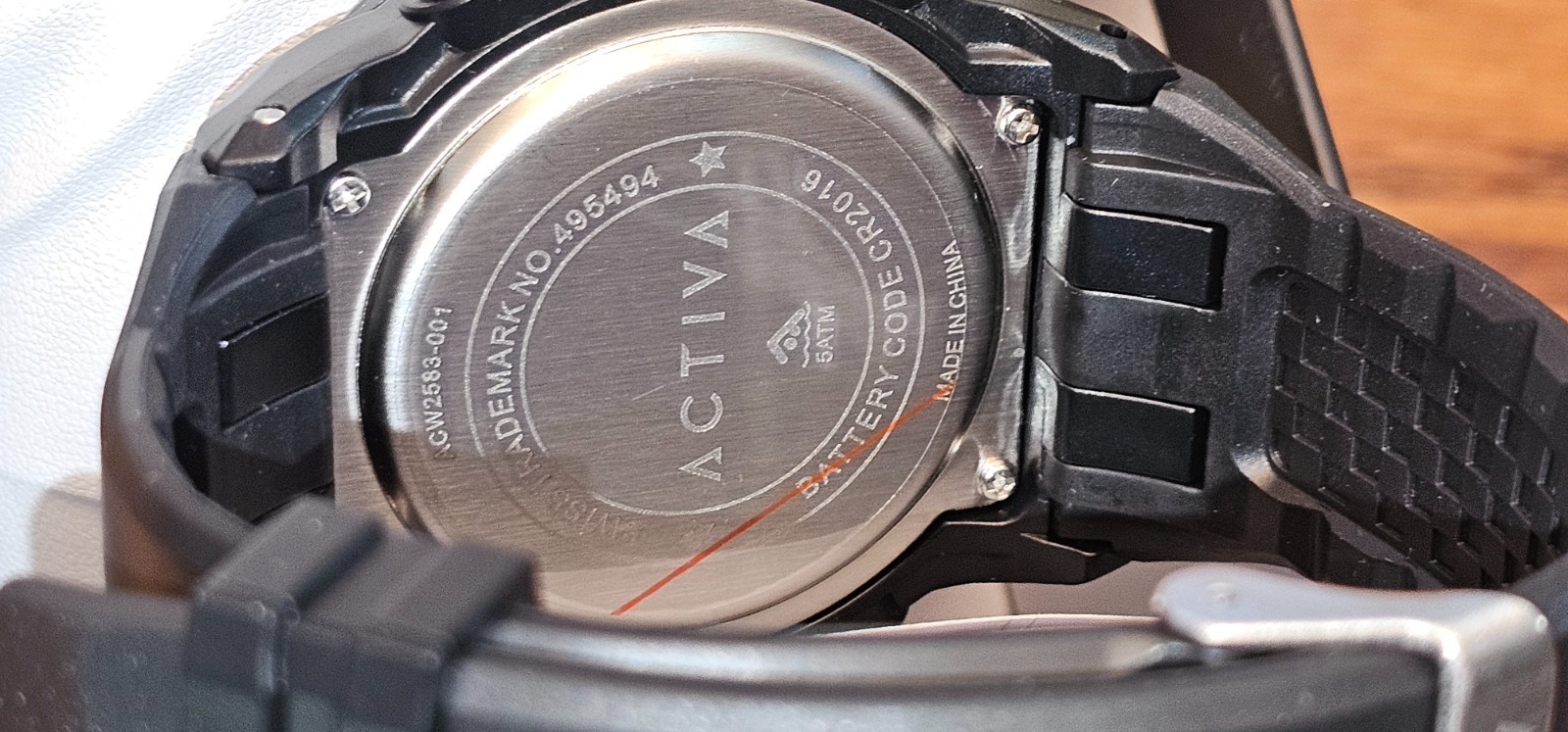 ACW2583-001 – Activa Engorph X Invicta Digital Essentials Men 53mm ABS Black!