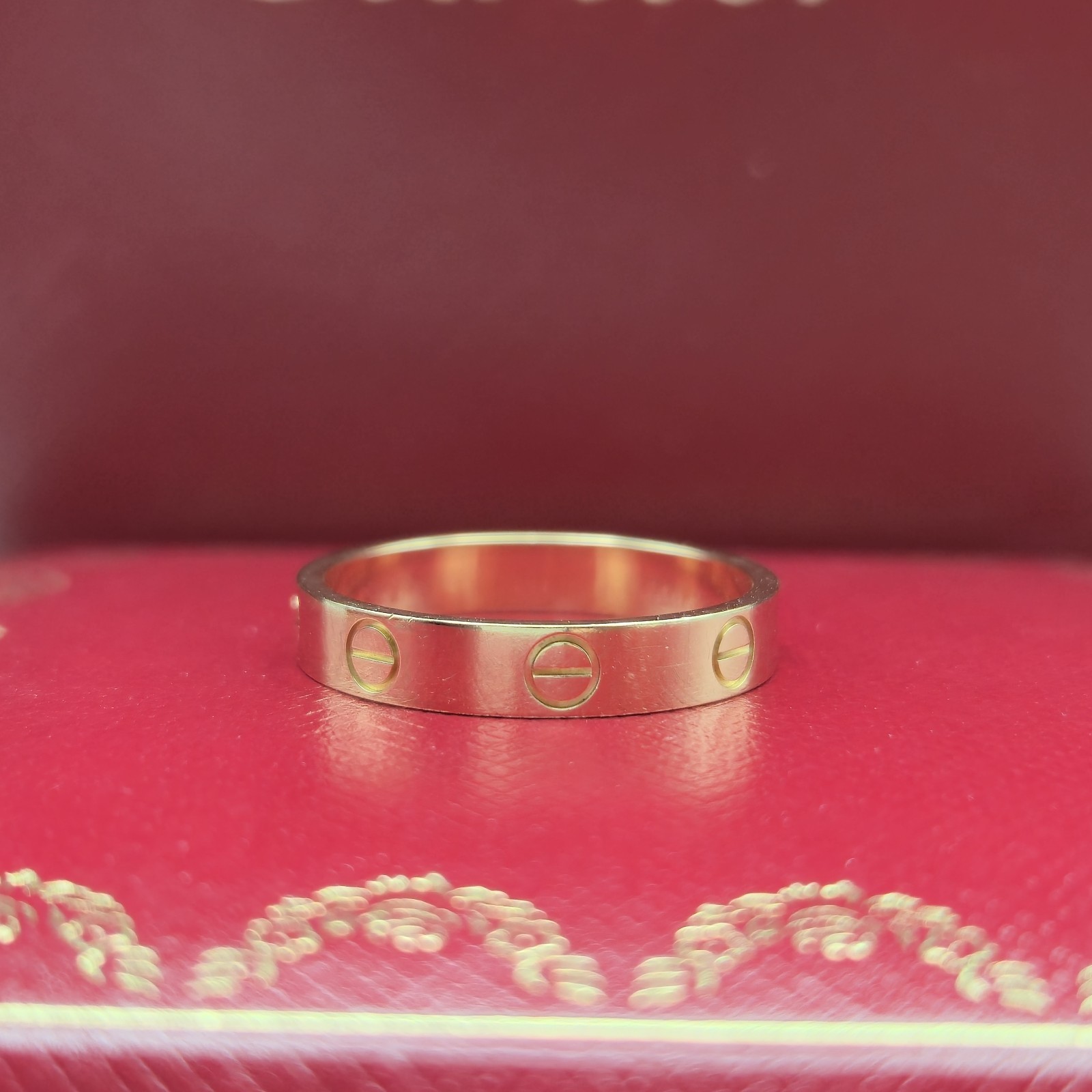 Cartier Love Ring Small Model Size 57 Yellow Gold Au 750 W/ Receipt Certificate