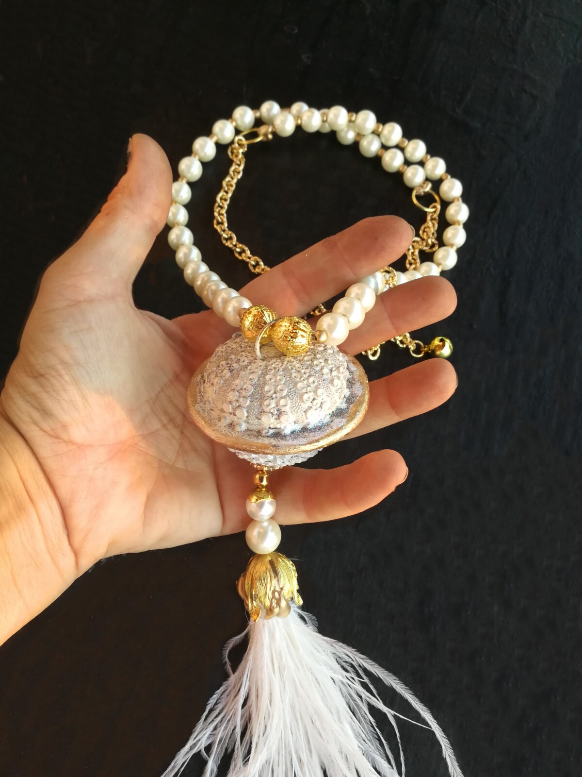 Jewelry Woman Pearl Necklace Luxury Pendant Art Deco Jellyfish Ostrich Feather